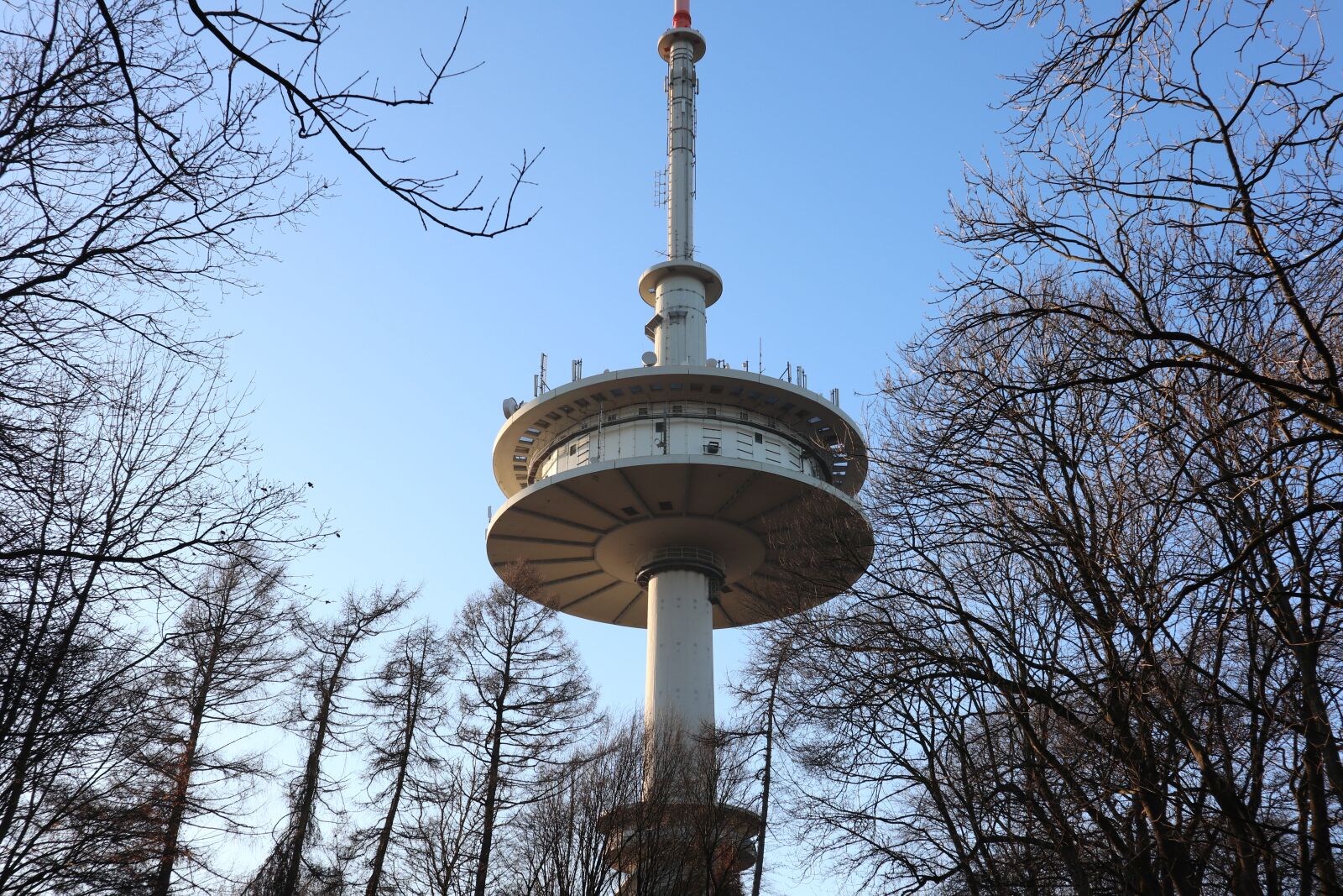 Canon EOS M100 sample photo. Tv tower, tower, watch photography