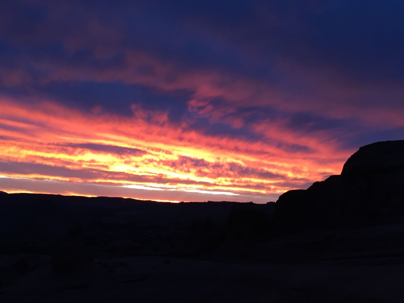 Apple iPhone 6 sample photo. Sunset, moab, desert photography