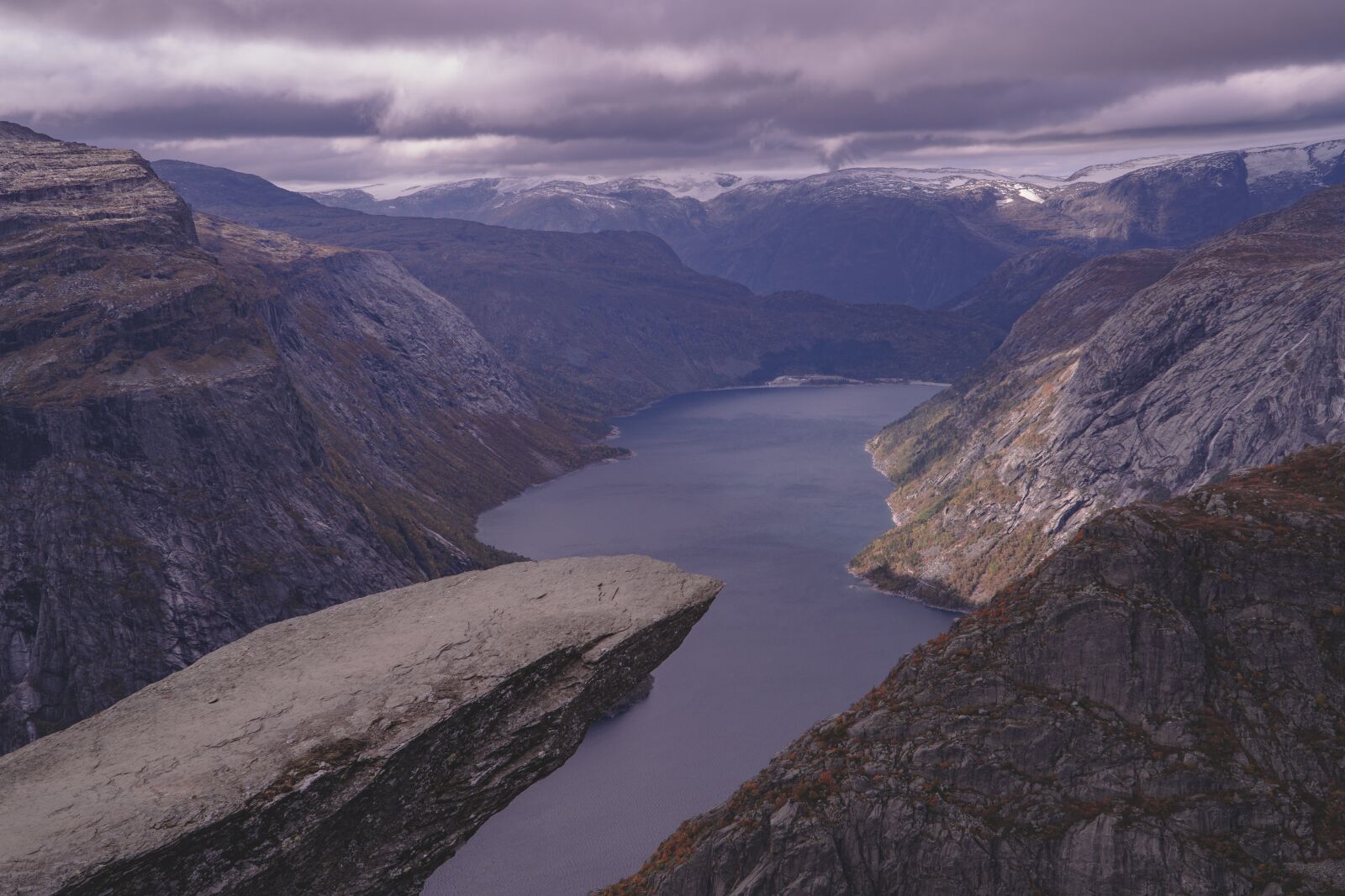 Sony a6000 + Sony E PZ 18-105mm F4 G OSS sample photo. Path, norway, landscape photography
