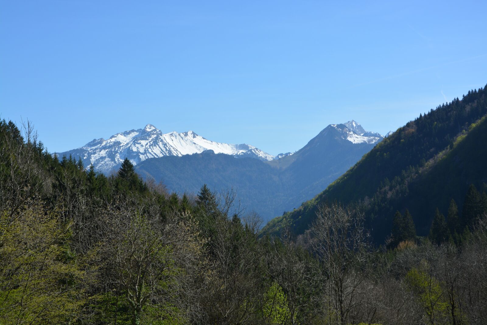 Nikon D5200 sample photo. Mountain landscape, haute-savoie, eternal photography