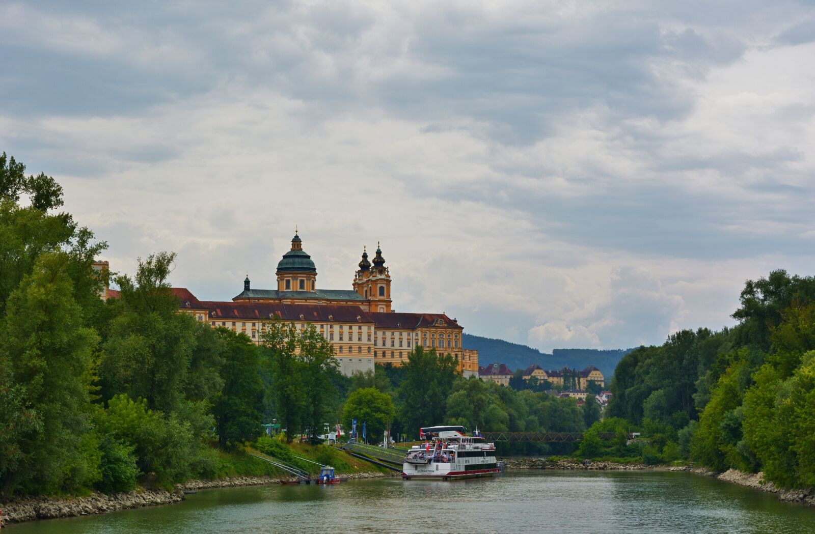 Nikon D5200 sample photo. World heritage, pin melk photography