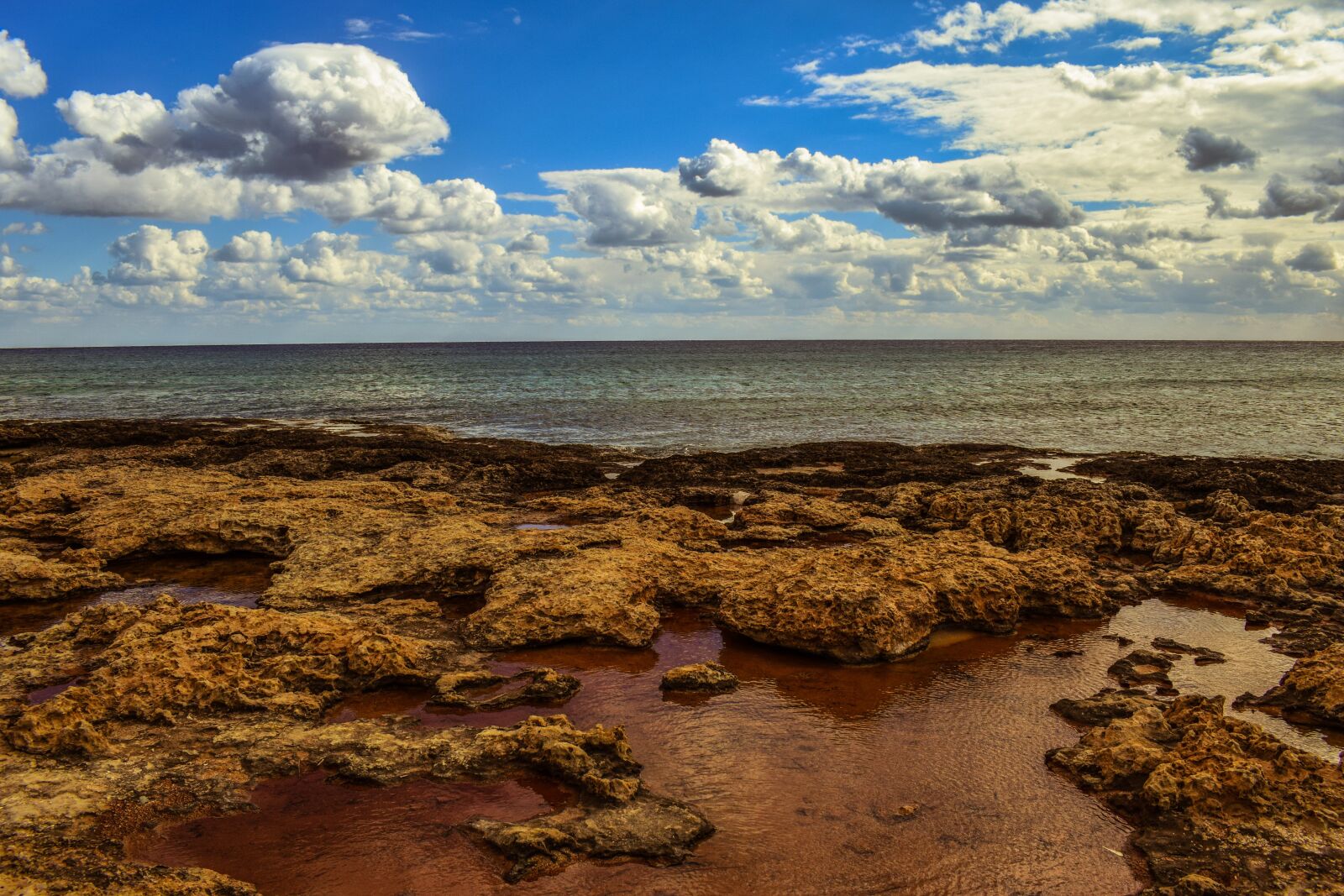 Nikon D3300 sample photo. Beach, rocky, coast photography
