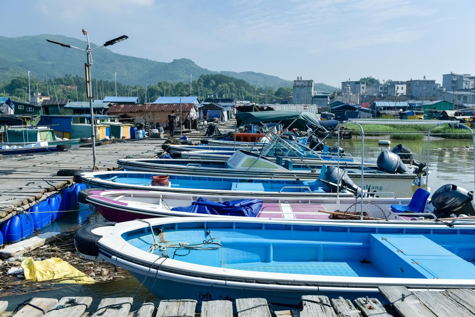 Nikon D810 sample photo. 海船, 岸边, 蓝色 photography