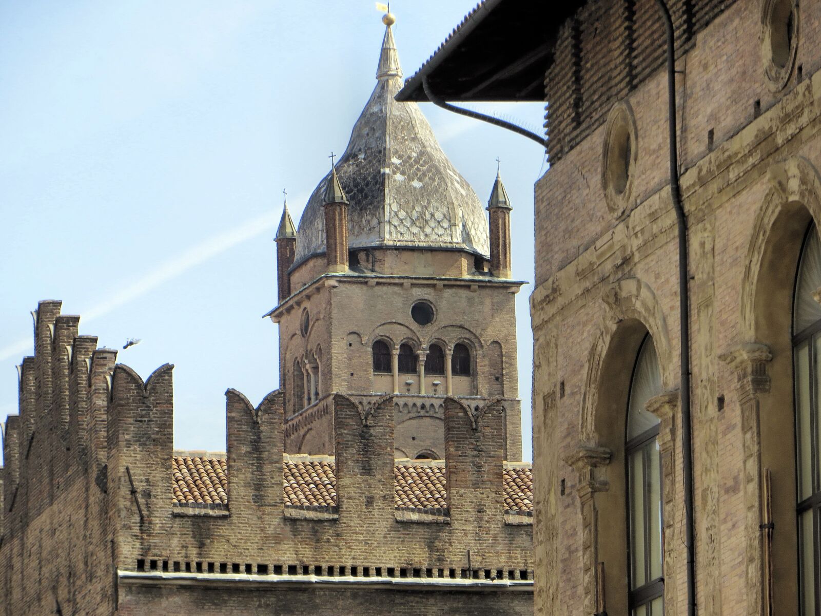 Canon PowerShot SX270 HS sample photo. Italy, bologna, cathedral photography