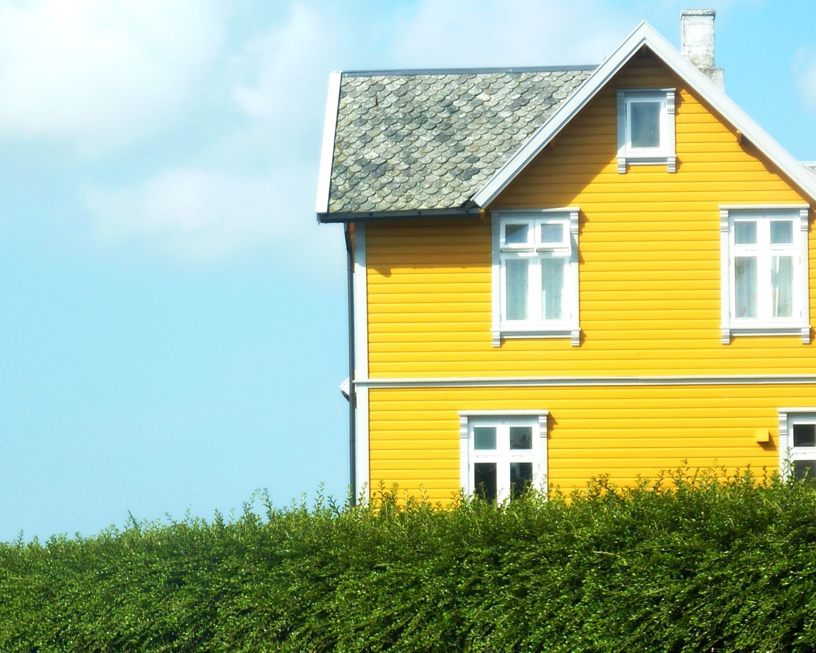 Panasonic DMC-TZ7 sample photo. House, the sky, trip photography
