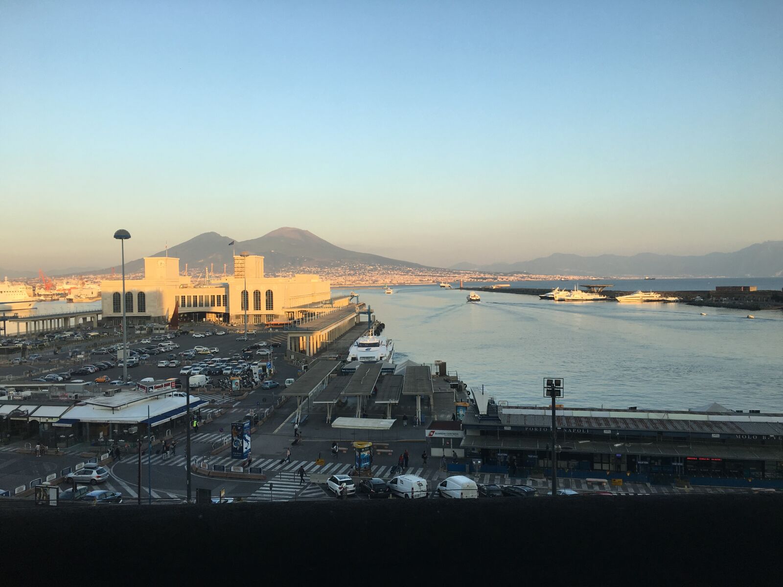 iPhone 6s Plus back camera 4.15mm f/2.2 sample photo. Napoli, nature, panorama, sea photography