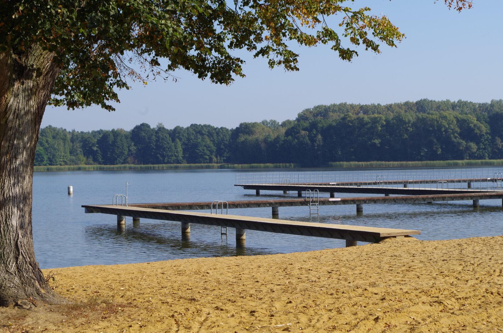 Pentax K-50 sample photo. Lake, beach, water photography