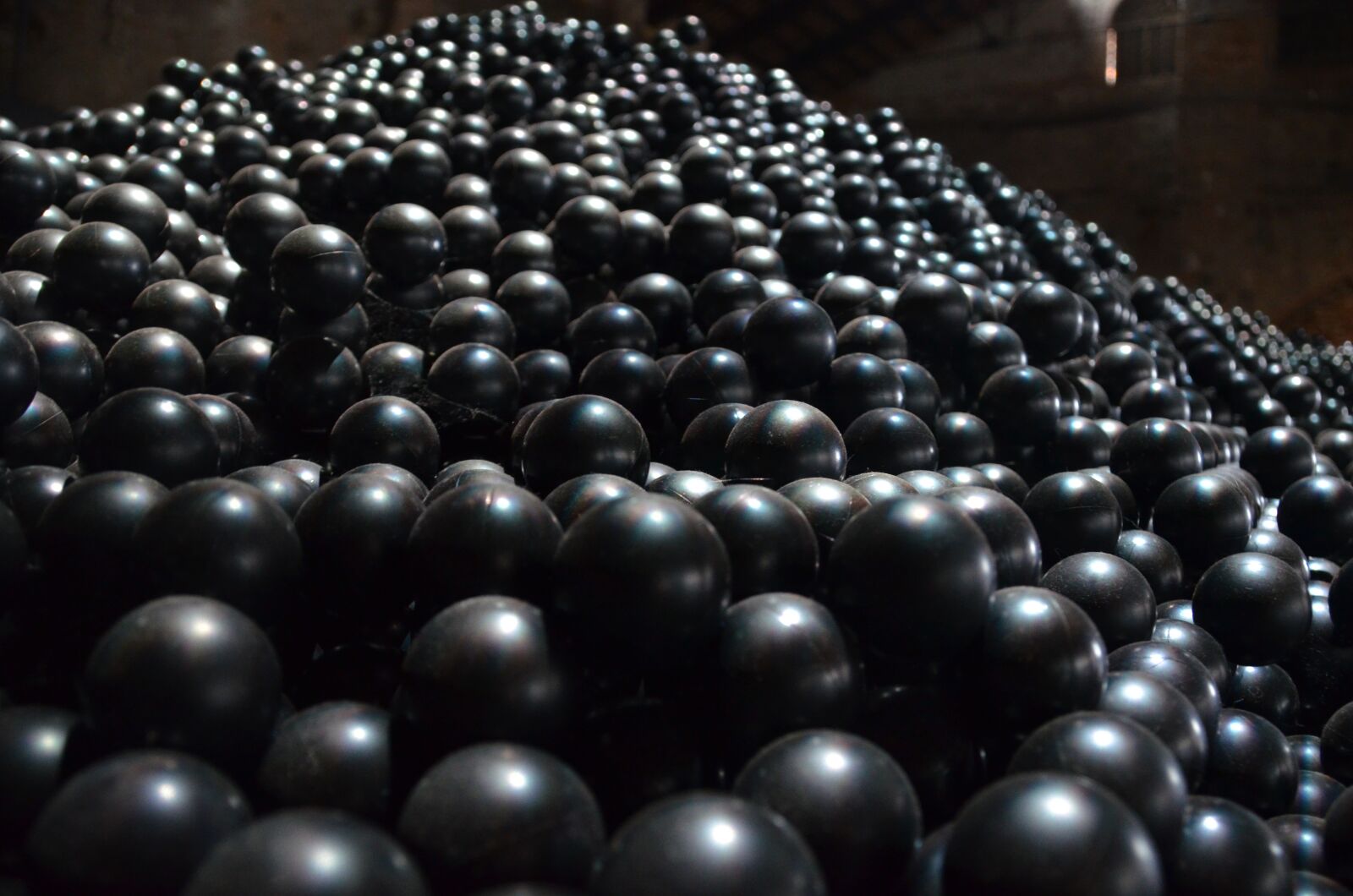 Nikon D7000 sample photo. Art, balls, beads photography