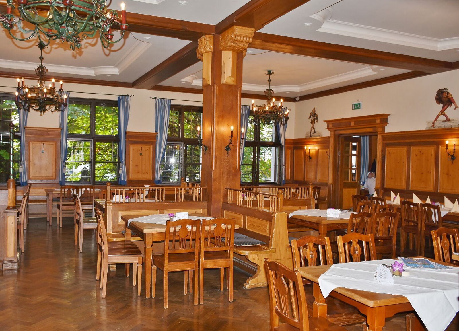 Nikon D7200 sample photo. Restaurant, diner, local photography