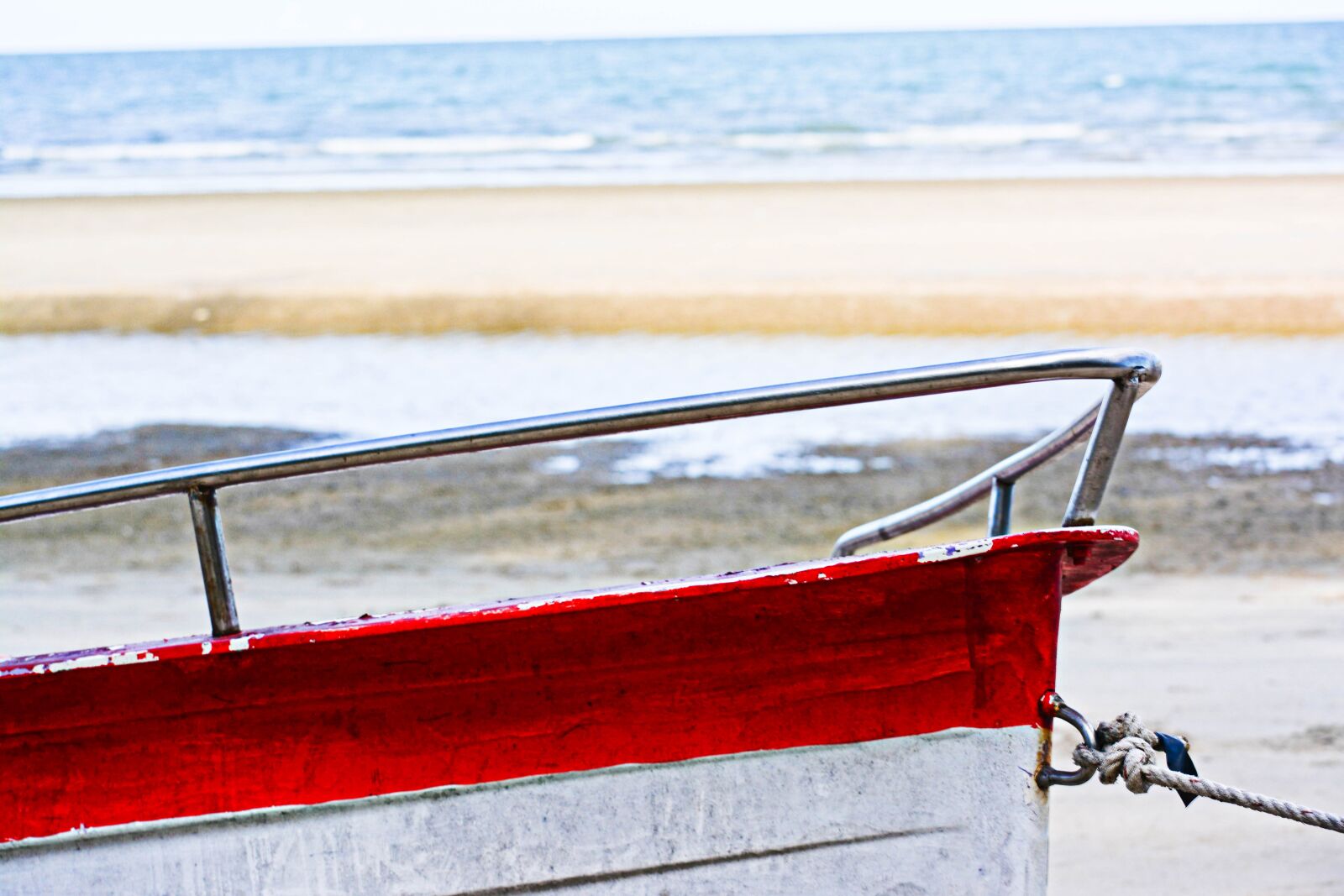 Nikon D5200 sample photo. Ship, beach, boat parking photography