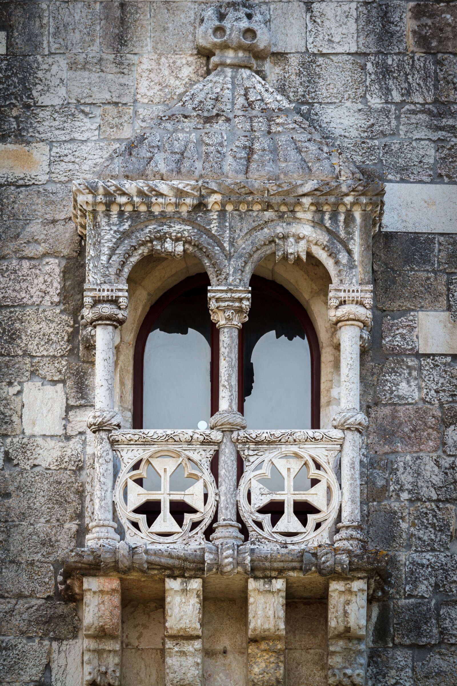 Canon EOS 7D + Canon EF 70-200mm F4L IS USM sample photo. Architecture, old, stone photography