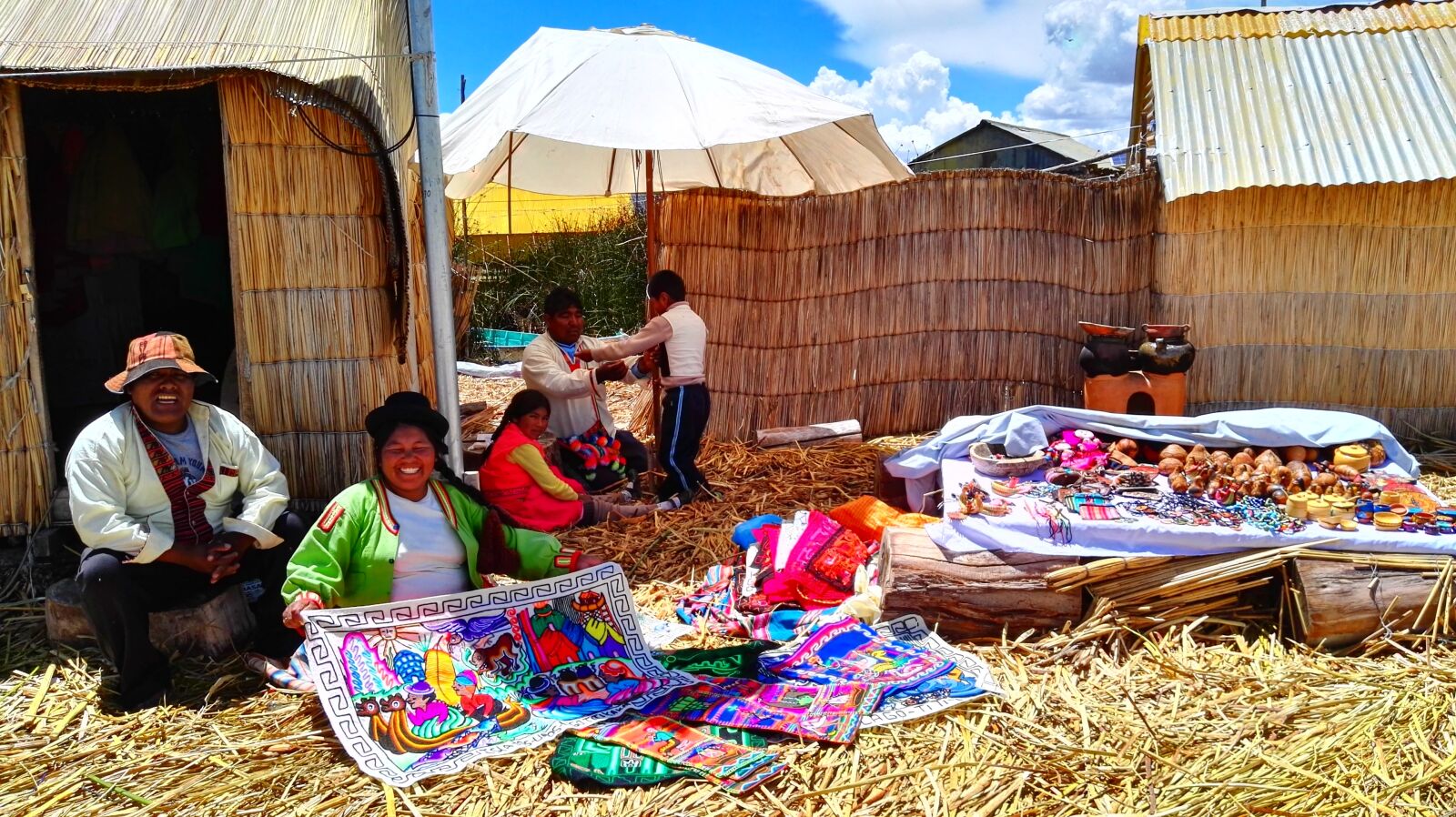 HUAWEI GRA-L09 sample photo. Artisans, rustic, peru photography