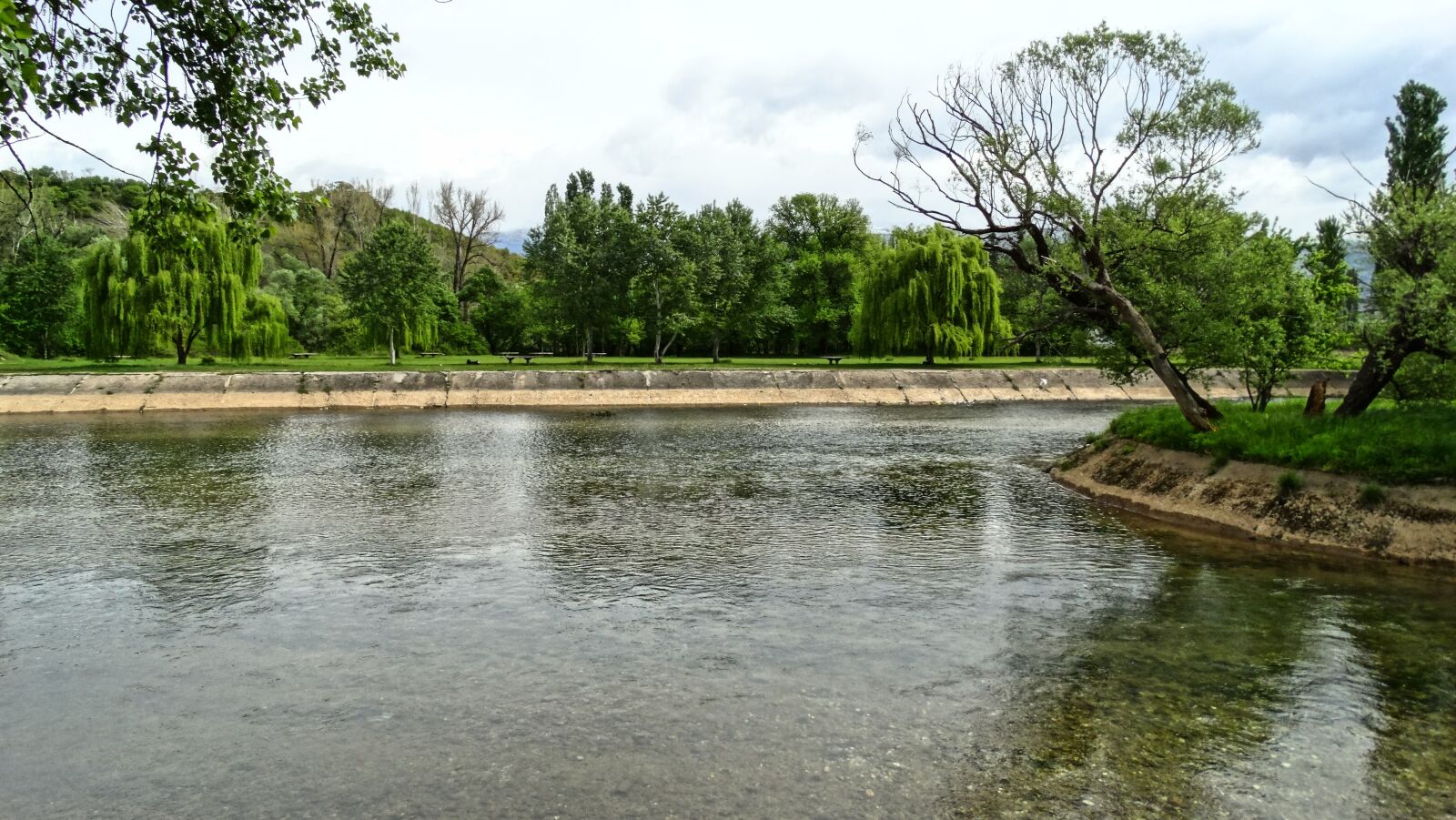 Sony Cyber-shot DSC-HX300 sample photo. Buna, river, water photography