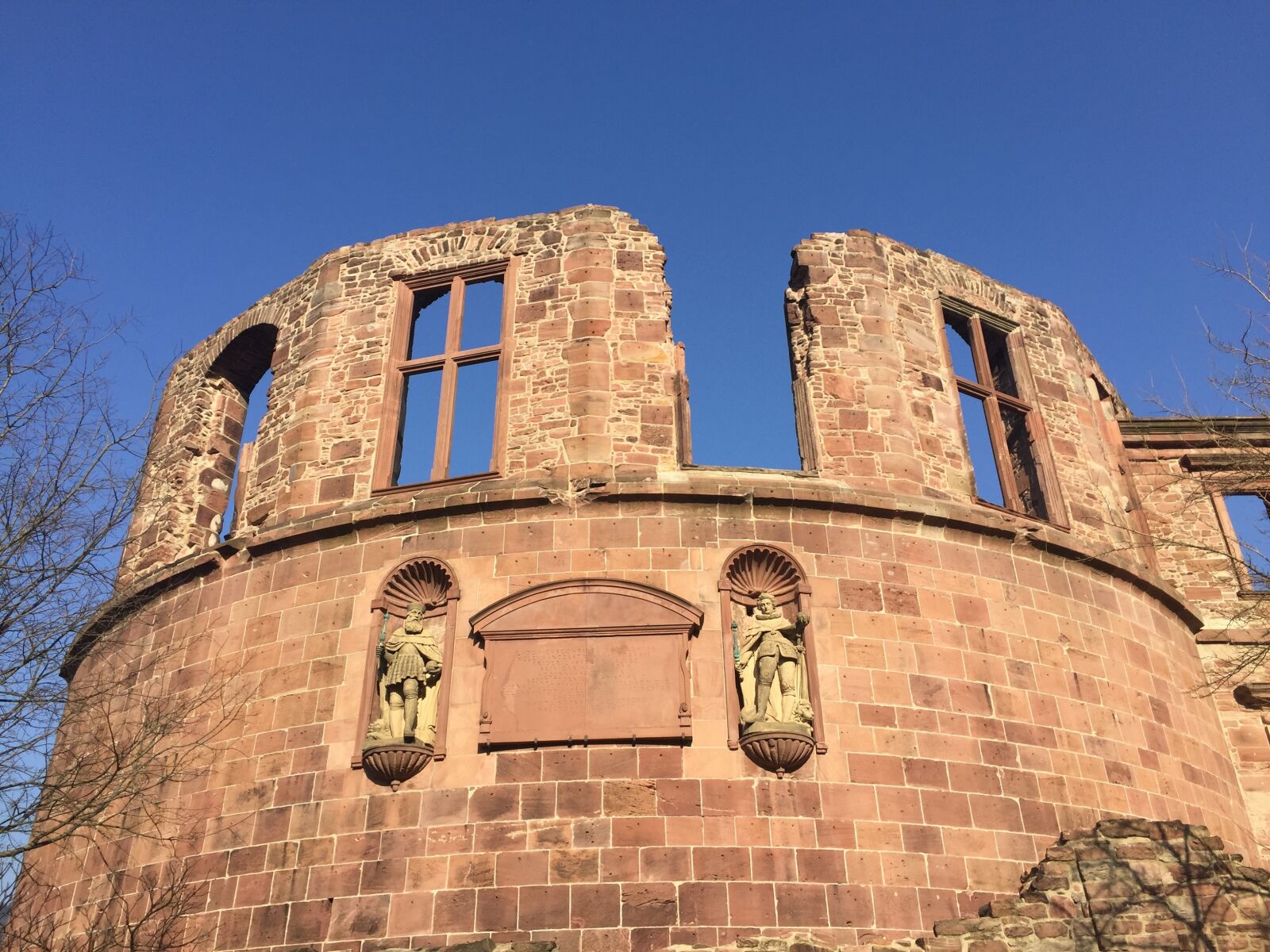 iPhone 6 Plus back camera 4.15mm f/2.2 sample photo. Castle, scenery, travel to photography