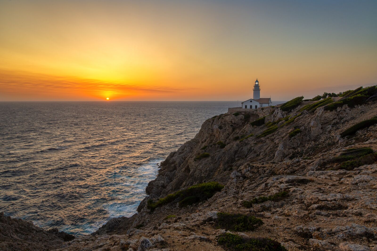 Nikon D600 sample photo. Lighthouse, sun, sea photography