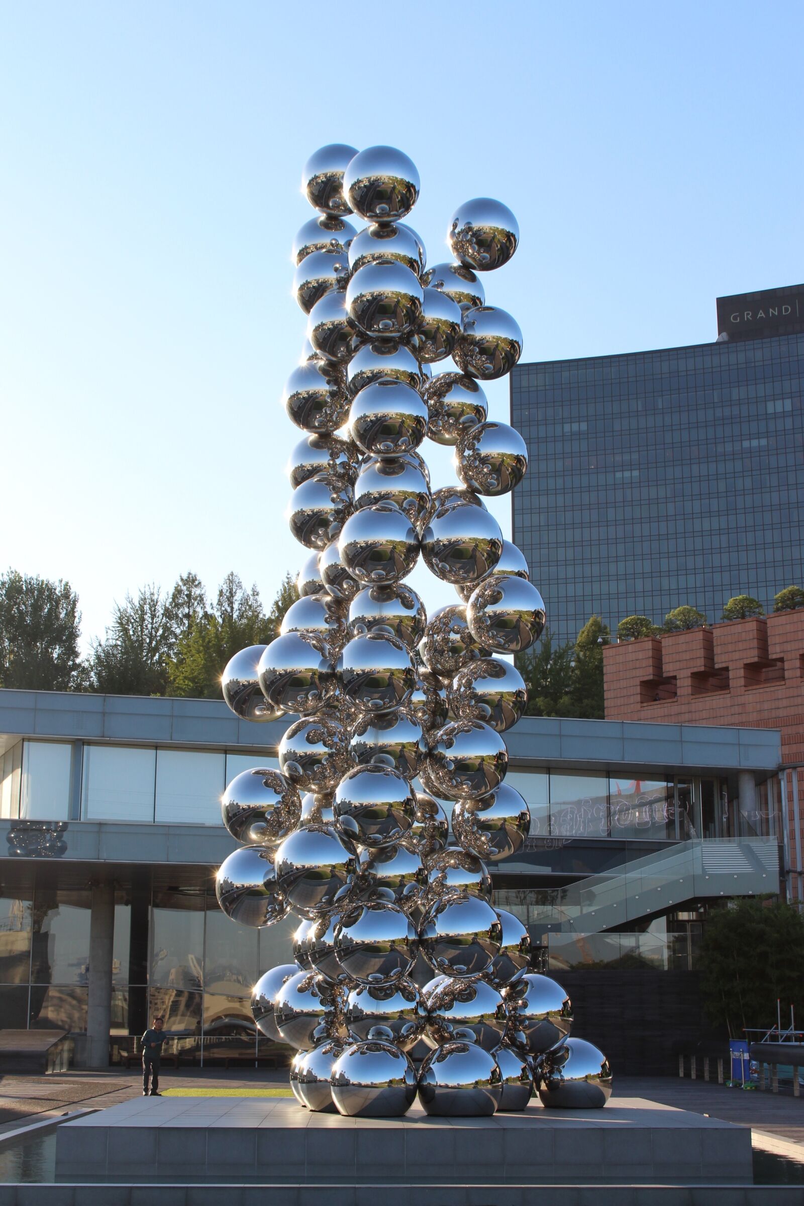 Canon EOS 700D (EOS Rebel T5i / EOS Kiss X7i) sample photo. Seoul, samsung museum of photography