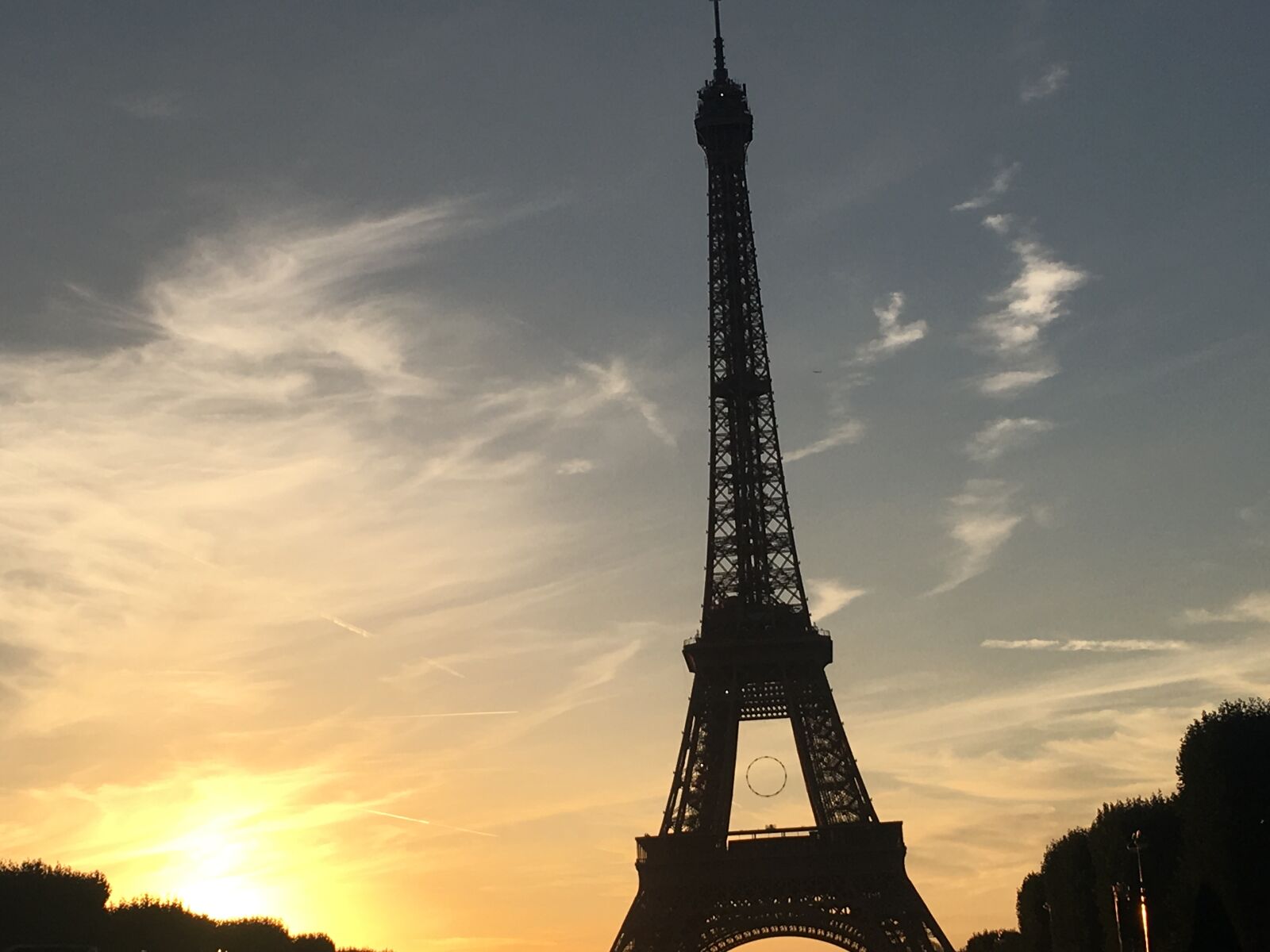Apple iPhone 6s sample photo. An, evening, at, eiffel photography
