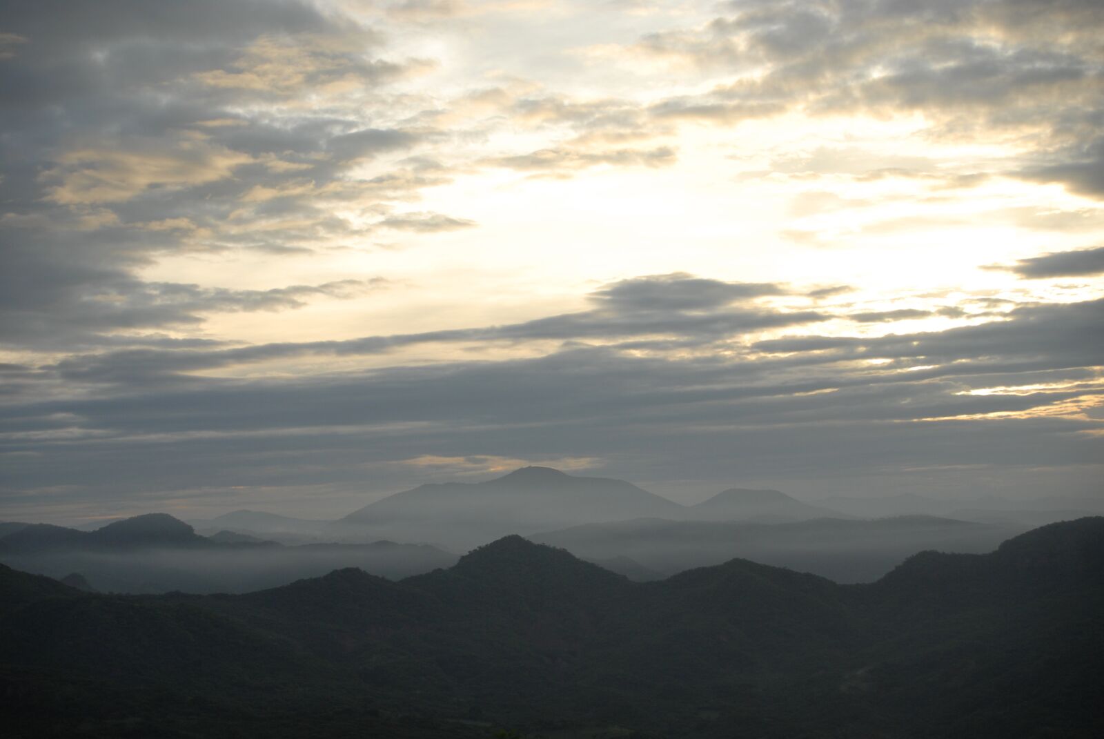 Nikon D200 sample photo. Tlapa de comonfort, hills photography