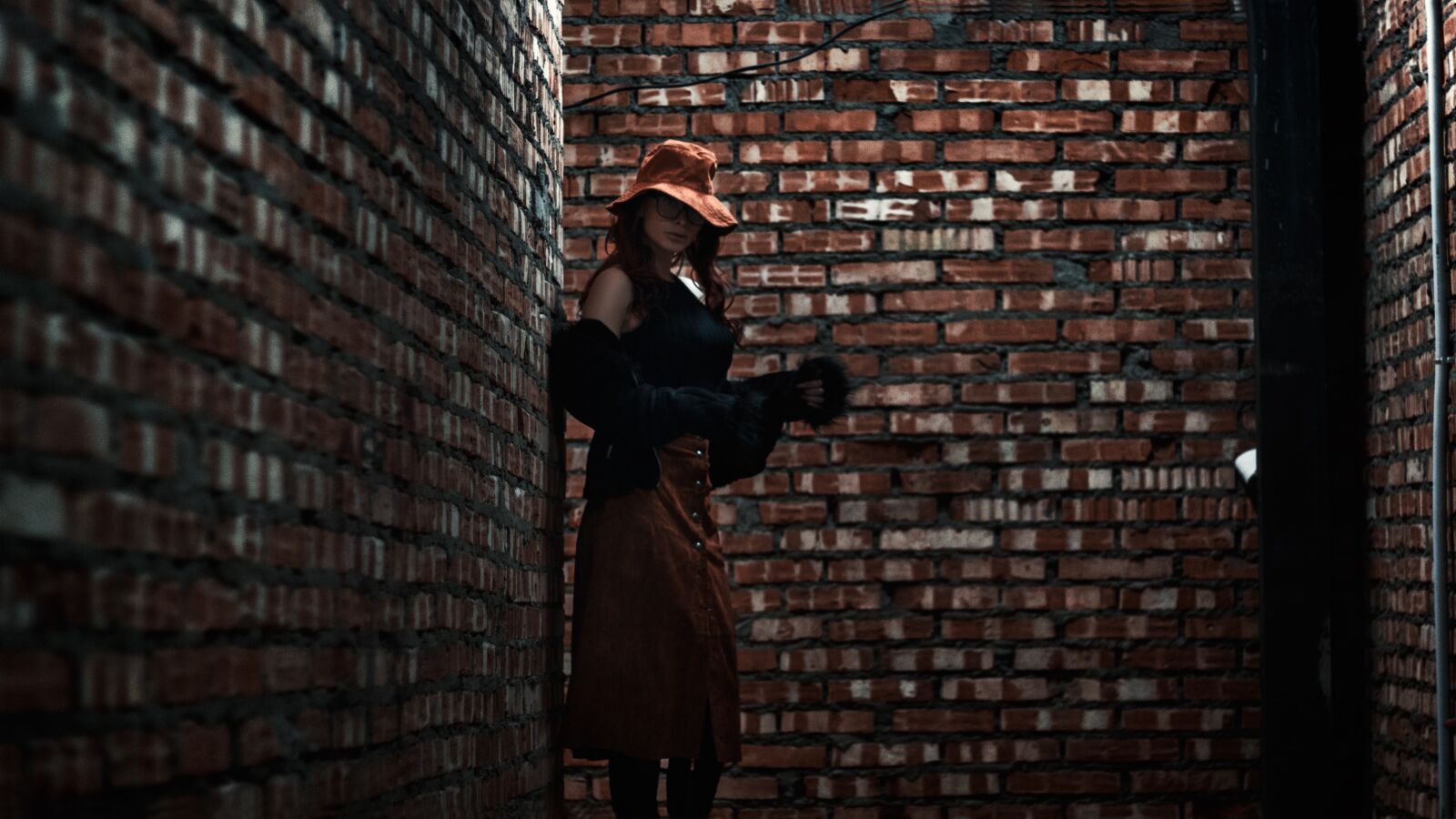 Canon EOS 60D sample photo. Girl in the hat photography