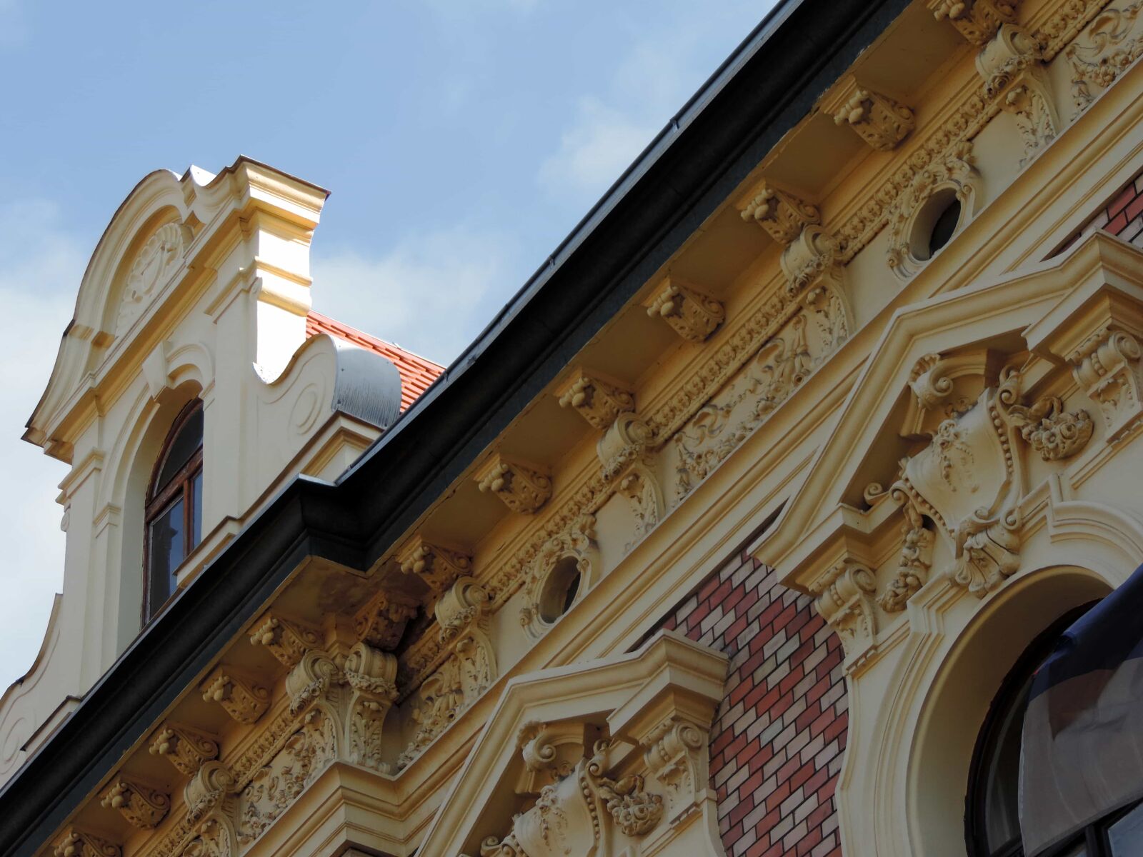Nikon Coolpix P520 sample photo. Baroque, facade, architecture, building photography