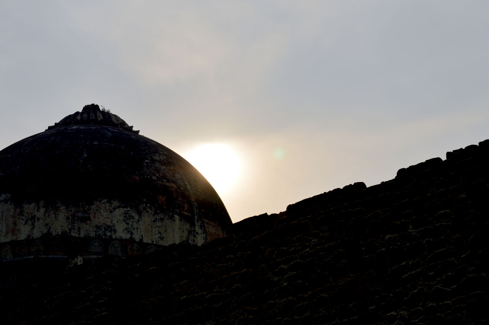 Nikon D3200 sample photo. Clouds, monument, sunset photography