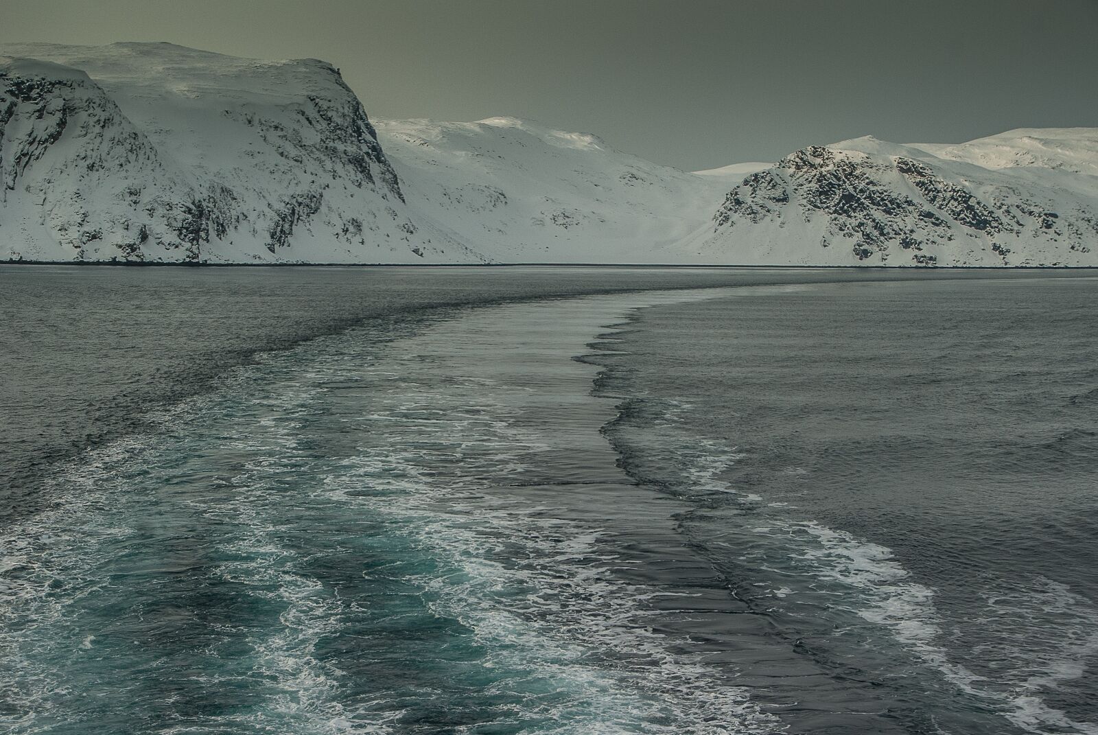 Pentax K10D sample photo. Norway, lapland, fjord photography