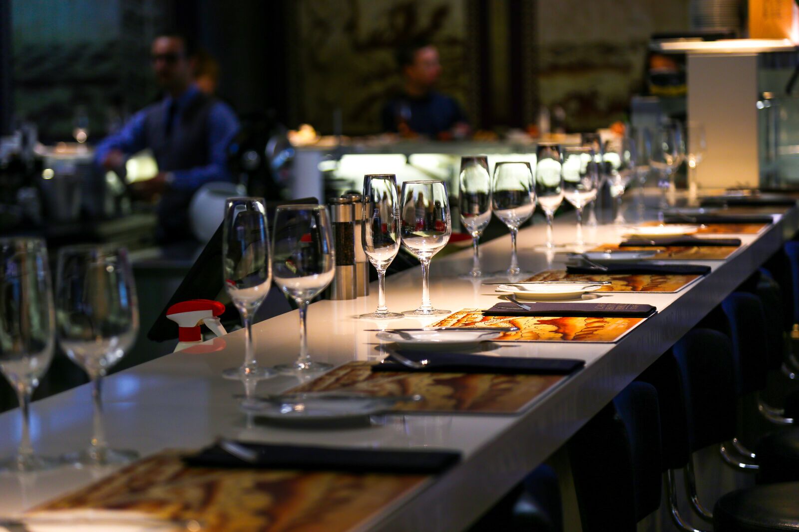 Canon EOS 6D + Canon EF 24-105mm F4L IS USM sample photo. Restaurant, nutrition, glass photography