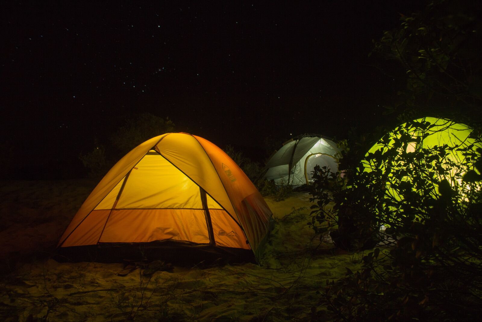 Canon EOS 600D (Rebel EOS T3i / EOS Kiss X5) sample photo. Camping, night, tent photography