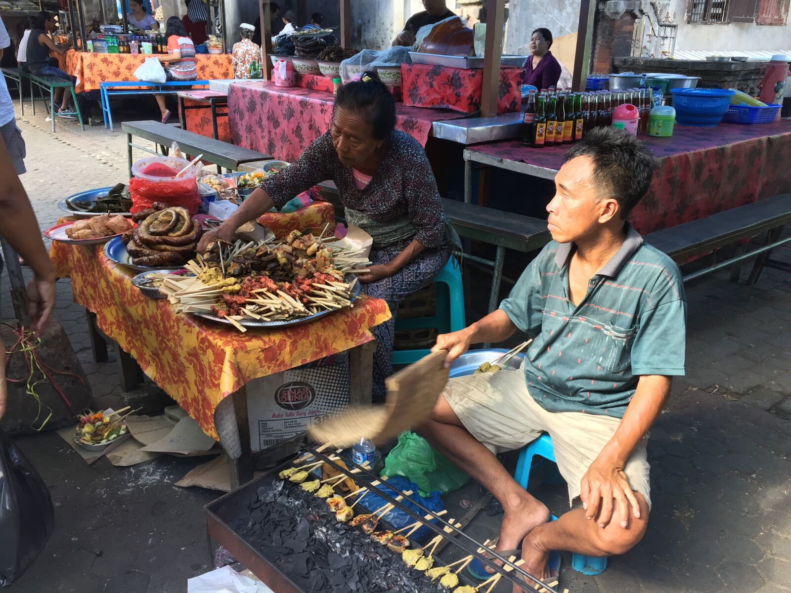 Apple iPhone 6 sample photo. Bali, indonesia, market photography