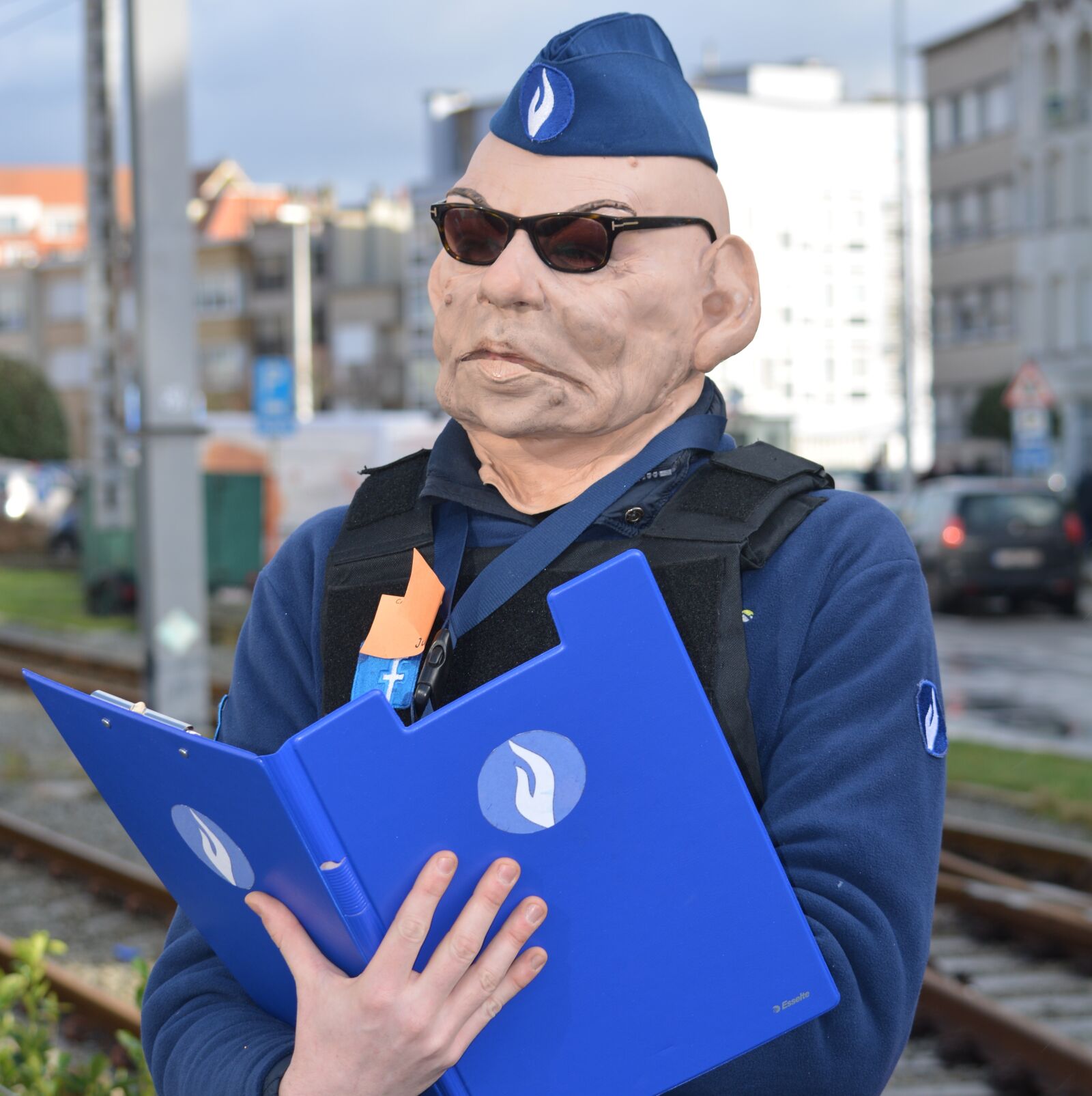 Nikon D5200 sample photo. Police officer, agent, blue photography
