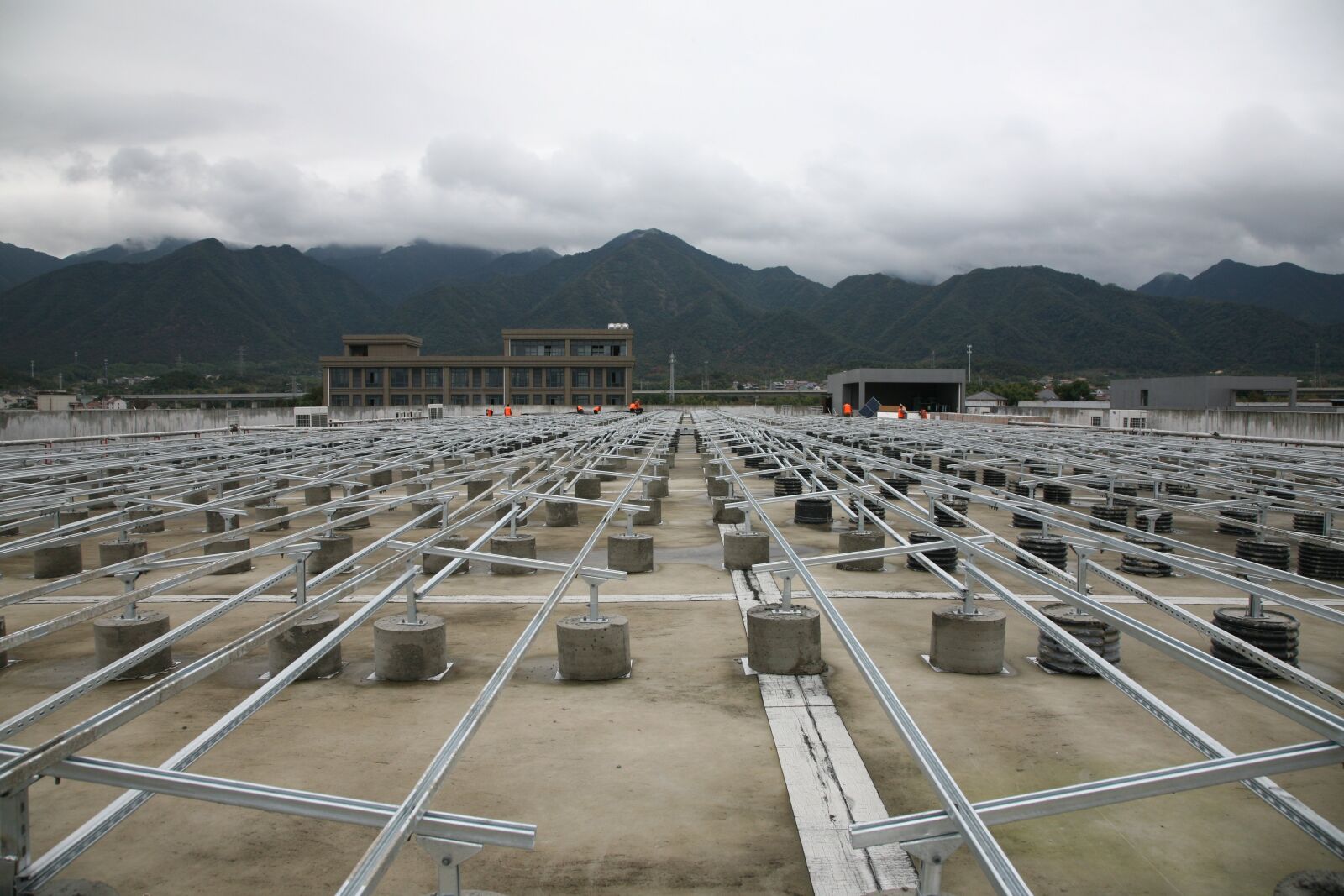 Canon EOS 5D sample photo. Photovoltaic, solar, clean energy photography