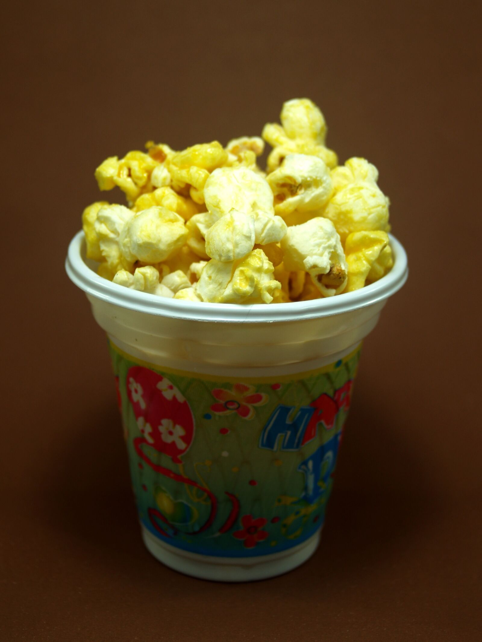 Olympus E-300 (EVOLT E-300) sample photo. Popcorn, corn, pop photography