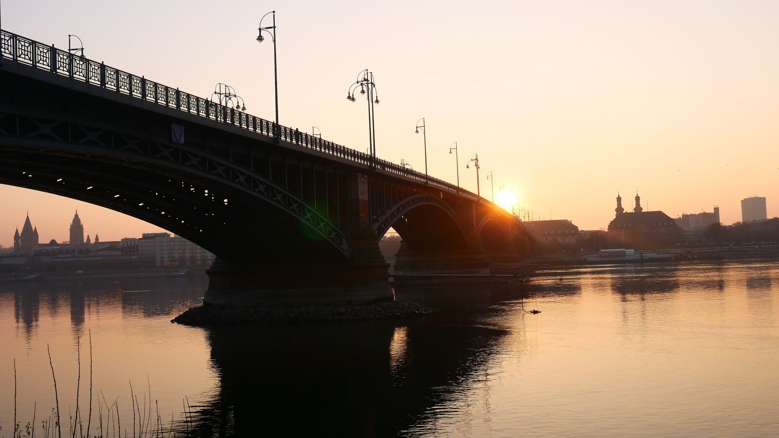 Panasonic DMC-G70 sample photo. Bridge, water, river photography