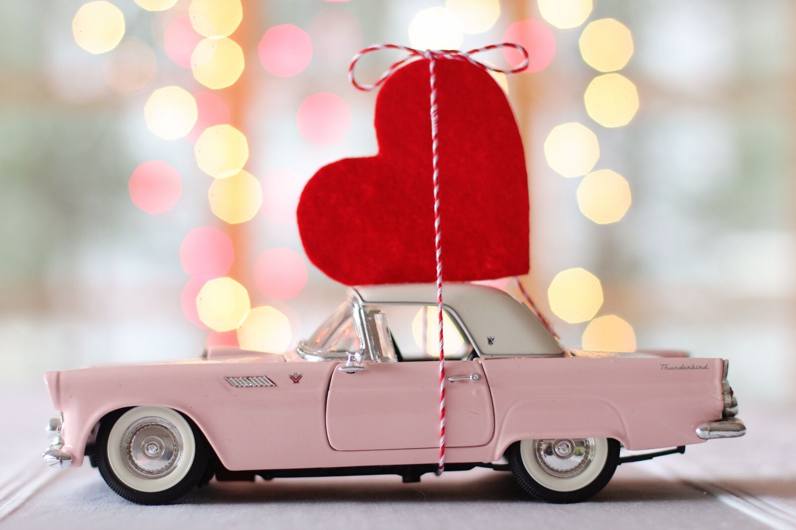 Canon EF 50mm F1.4 USM sample photo. Car, auto, valentines day photography