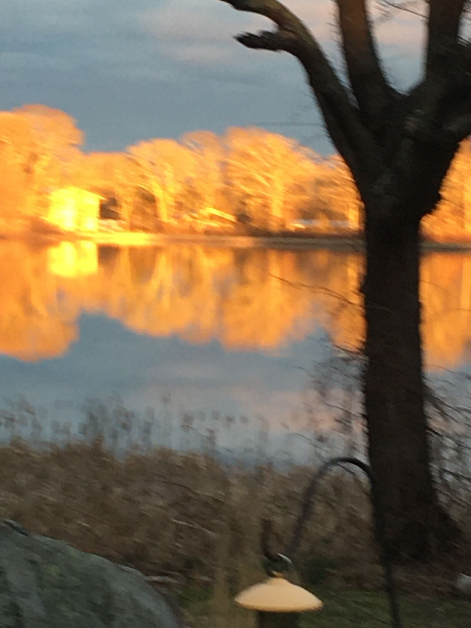 iPhone 6s Plus back camera 4.15mm f/2.2 sample photo. Late day, sunset, landscape photography