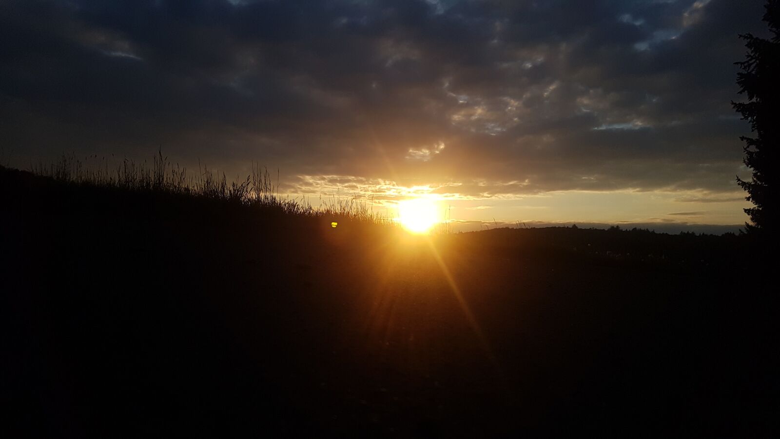 Samsung SM-G930F sample photo. Sunset, landscape, sun photography