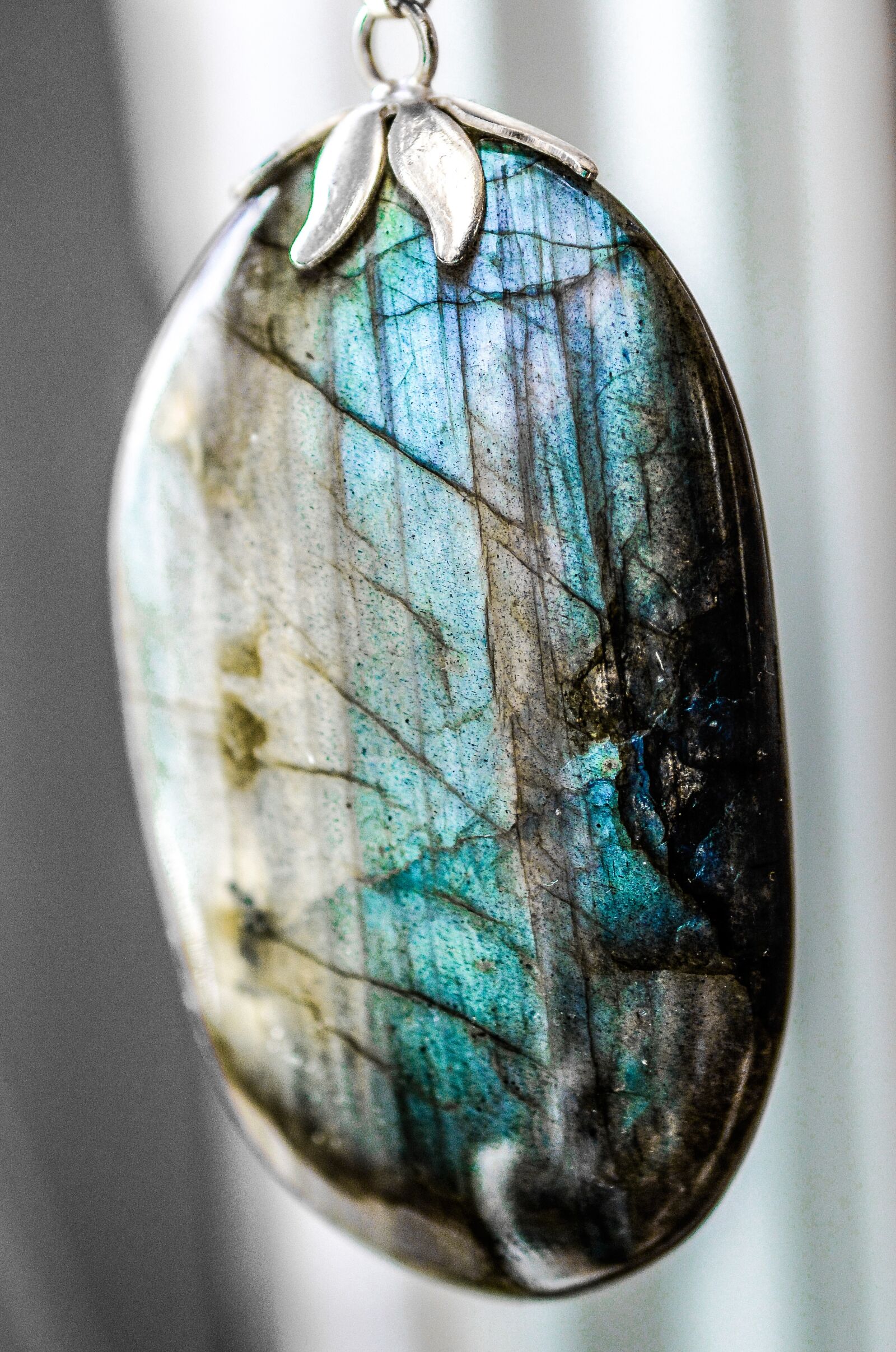 Nikon D5200 sample photo. Labradorite, crystal, stone photography