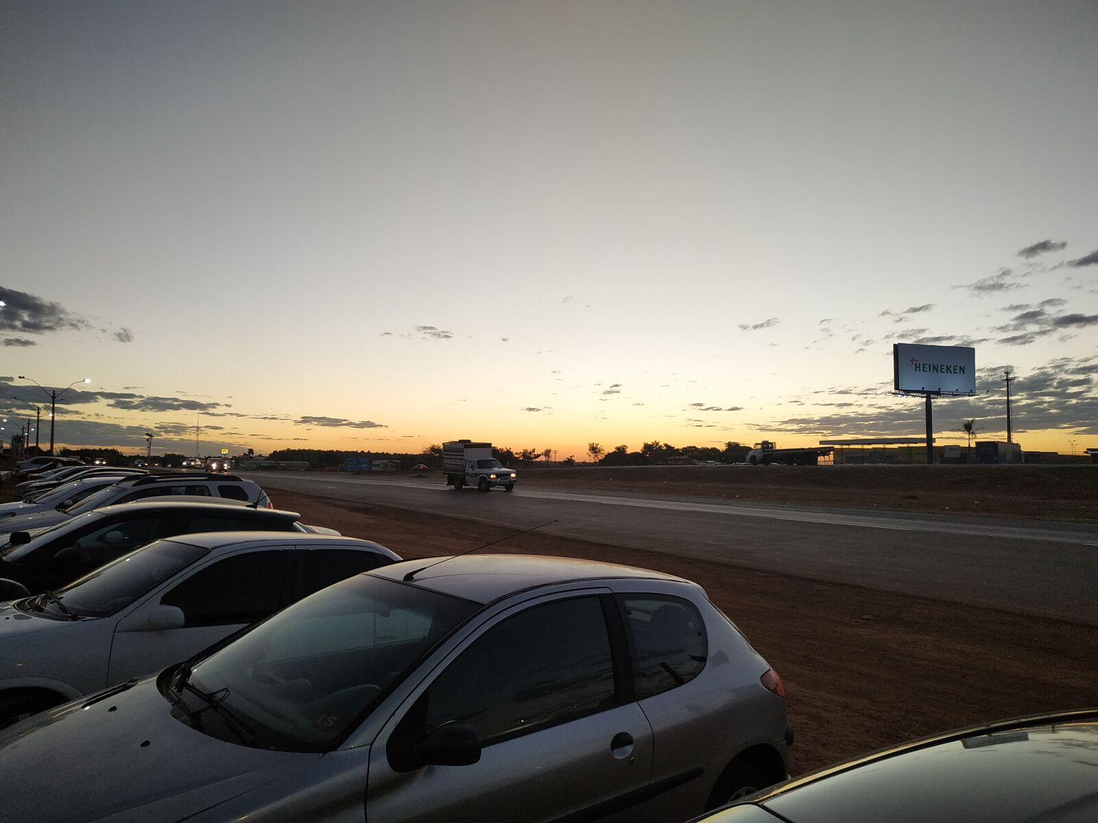 Xiaomi Redmi Note 6 Pro sample photo. Horizon, twilight, sky photography