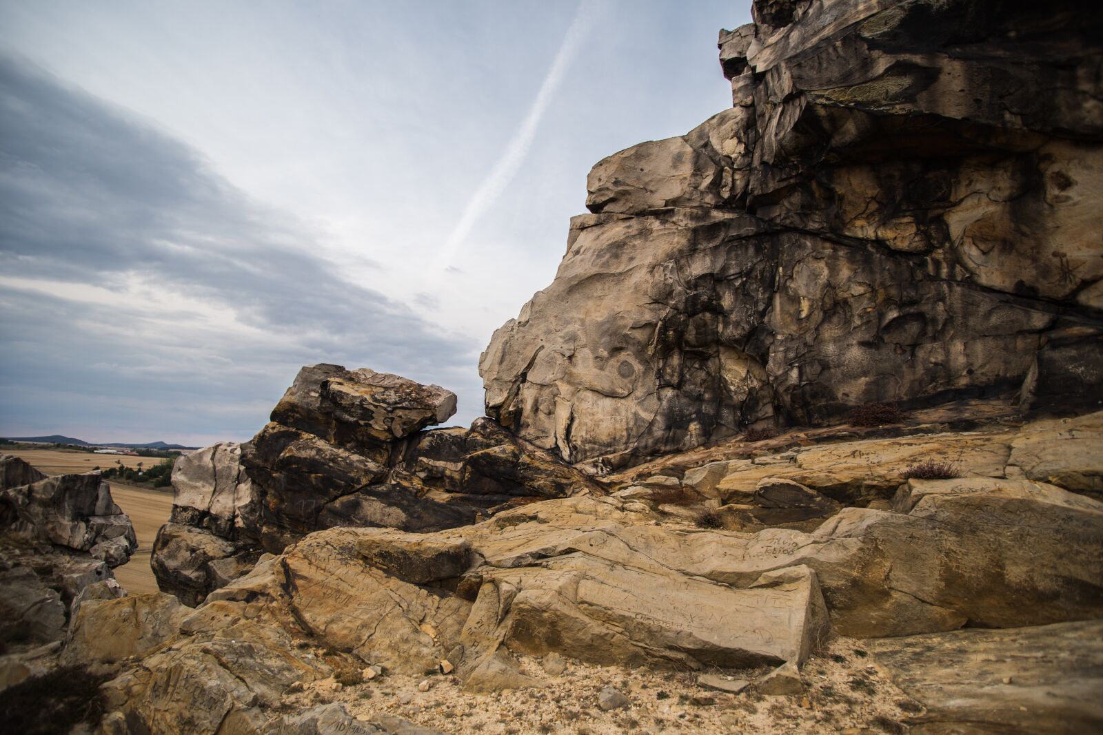 Canon EOS 6D sample photo. Resin, devil's wall, landscape photography