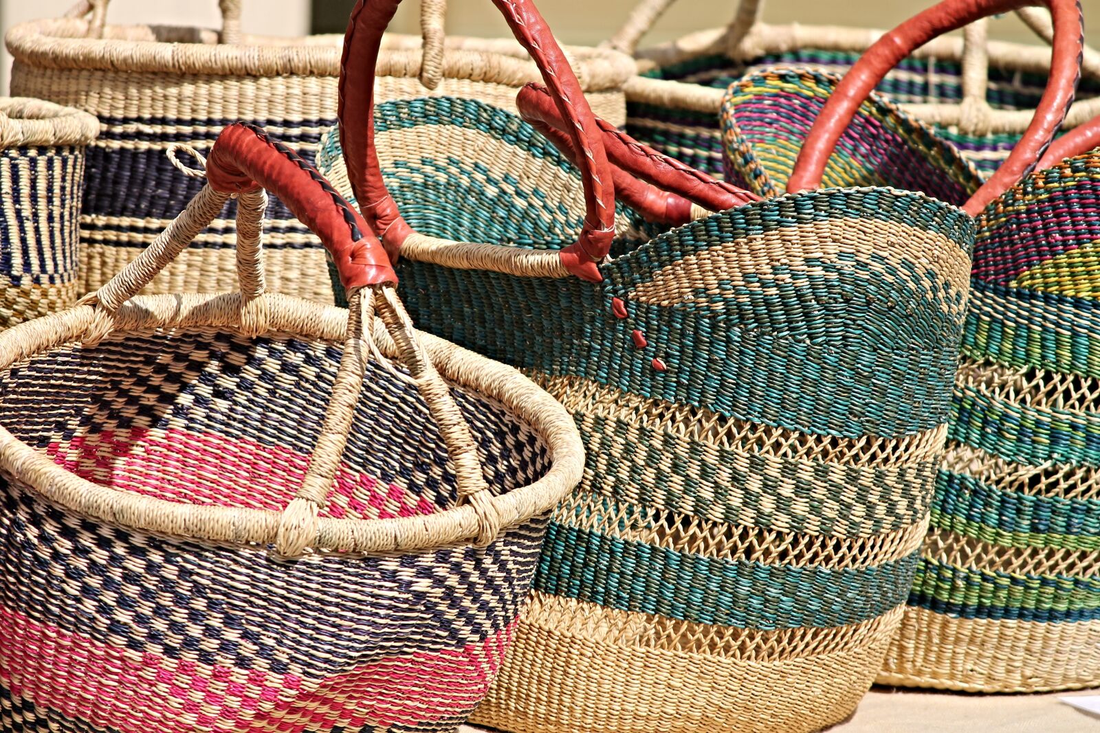 Canon EOS 1100D (EOS Rebel T3 / EOS Kiss X50) sample photo. Baskets, craft, sales stand photography