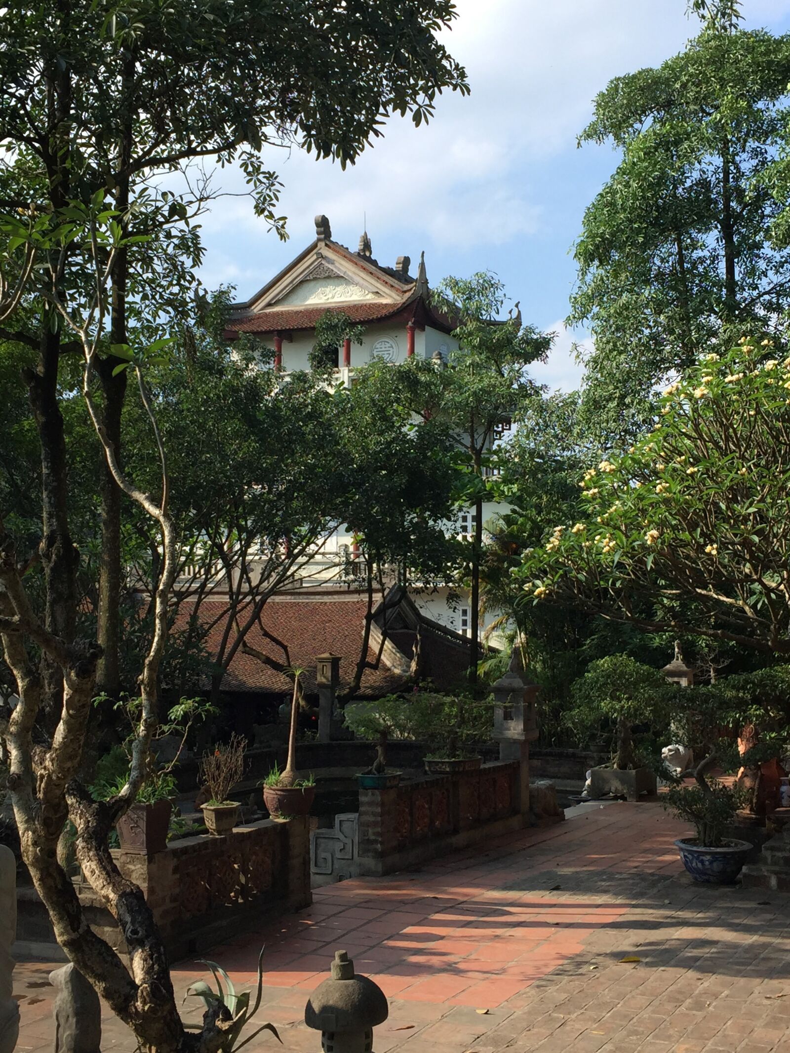 iPhone 6 Plus back camera 4.15mm f/2.2 sample photo. Vi t nam, h photography