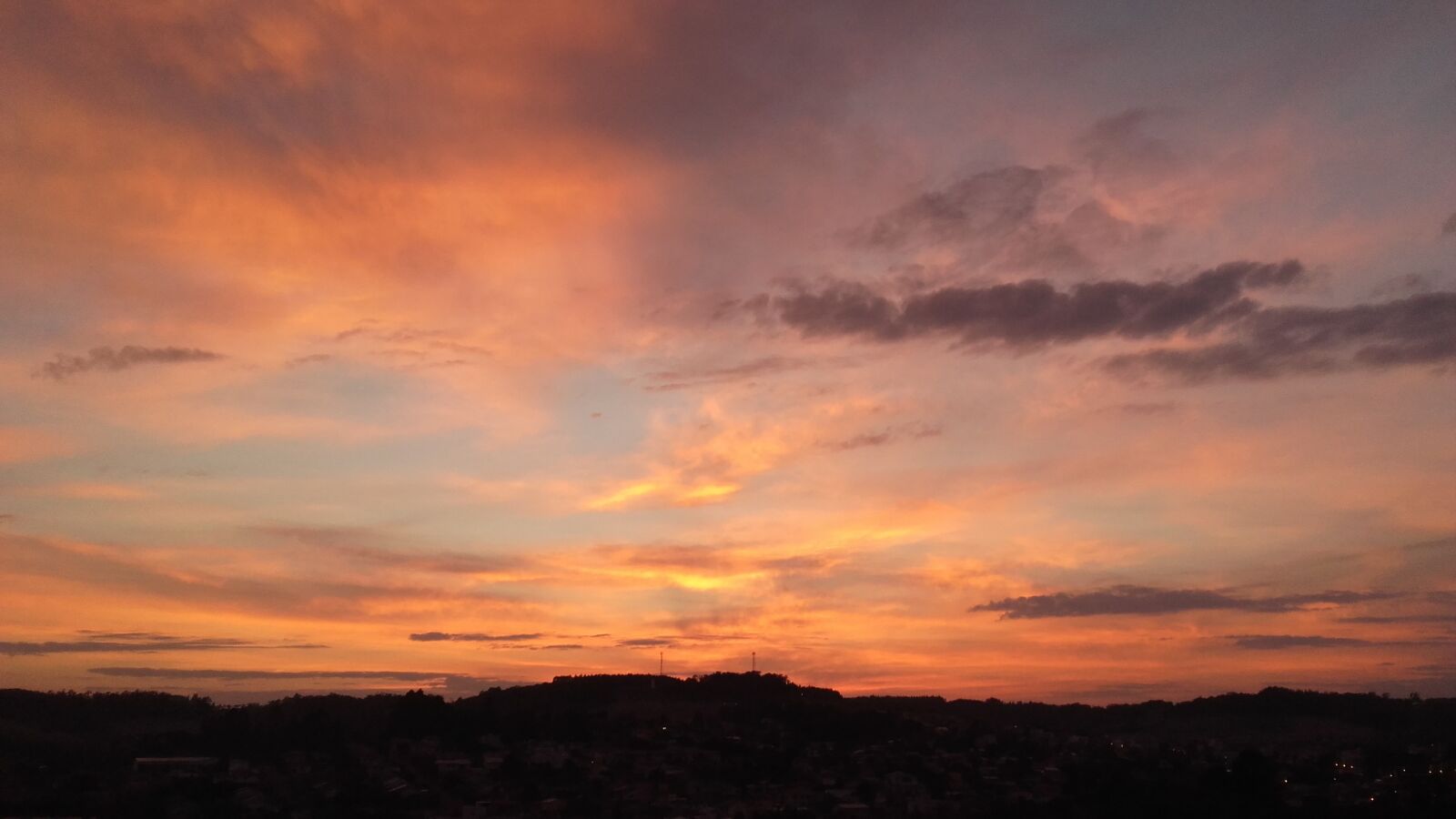 Samsung Galaxy Grand Prime sample photo. Sky, colors, illuminated photography