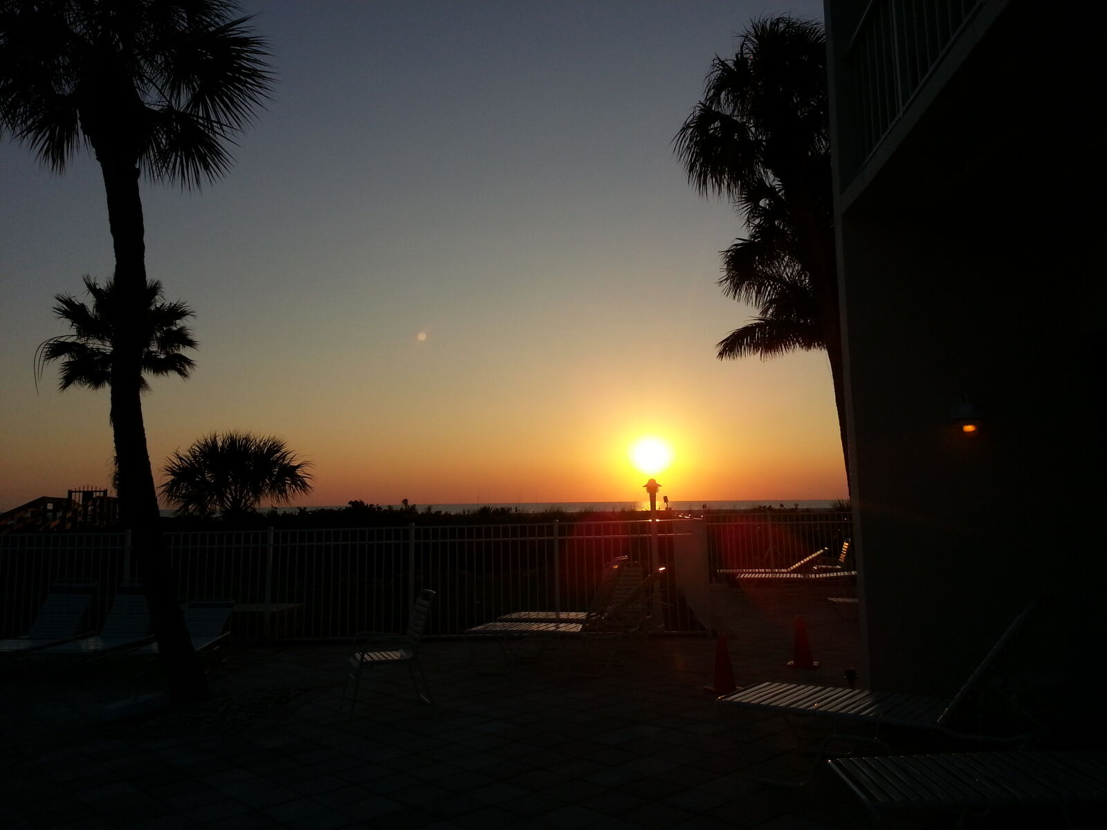 Samsung Galaxy S3 sample photo. Beach, ocean, palm, trees photography