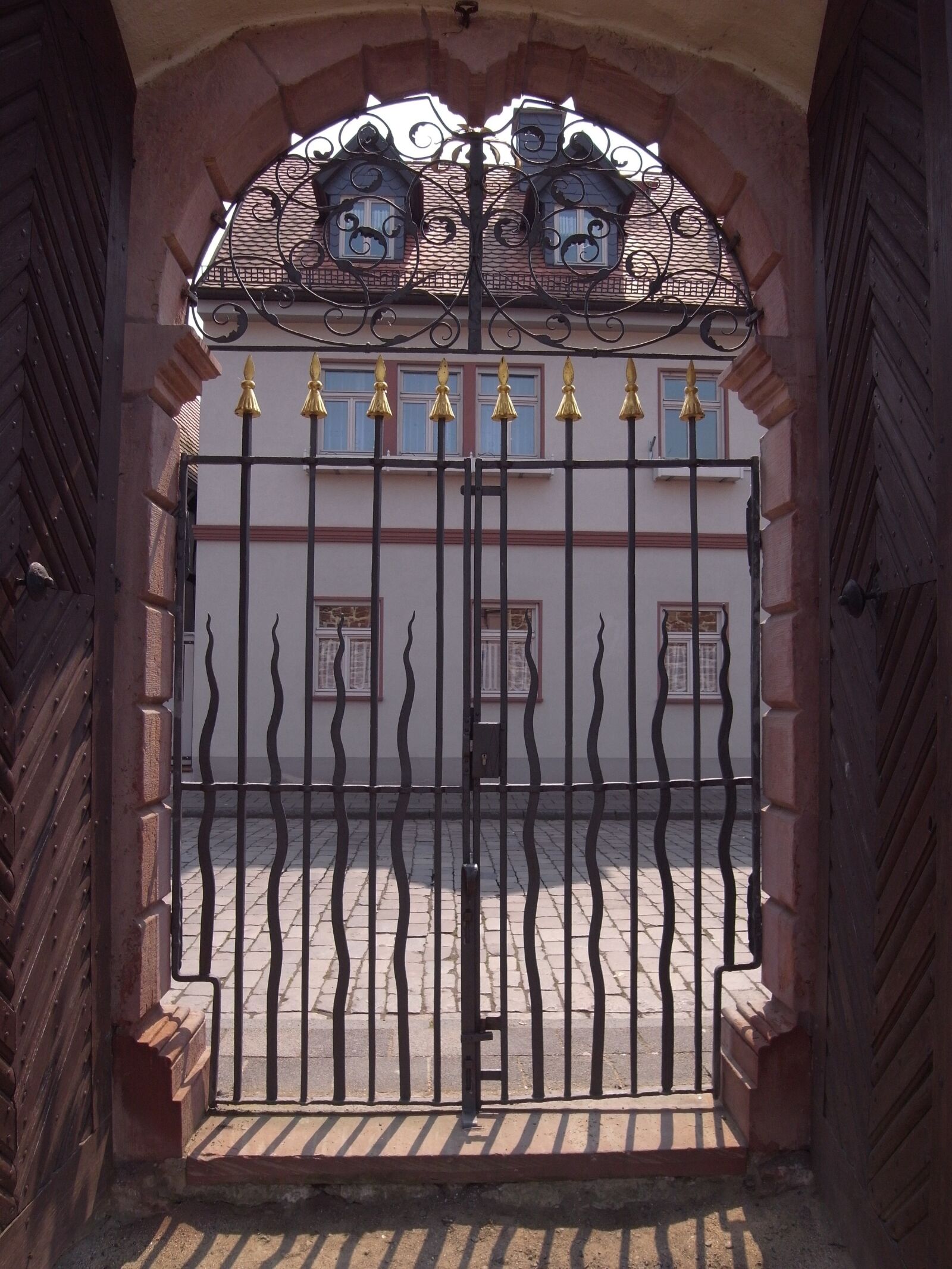 Ricoh GX200 sample photo. Goal, seligenstadt, benedictine abbey photography