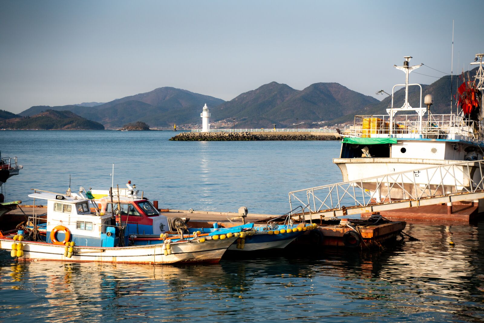 Tamron 28-75mm F2.8 Di III RXD sample photo. Sea, ship, boat photography