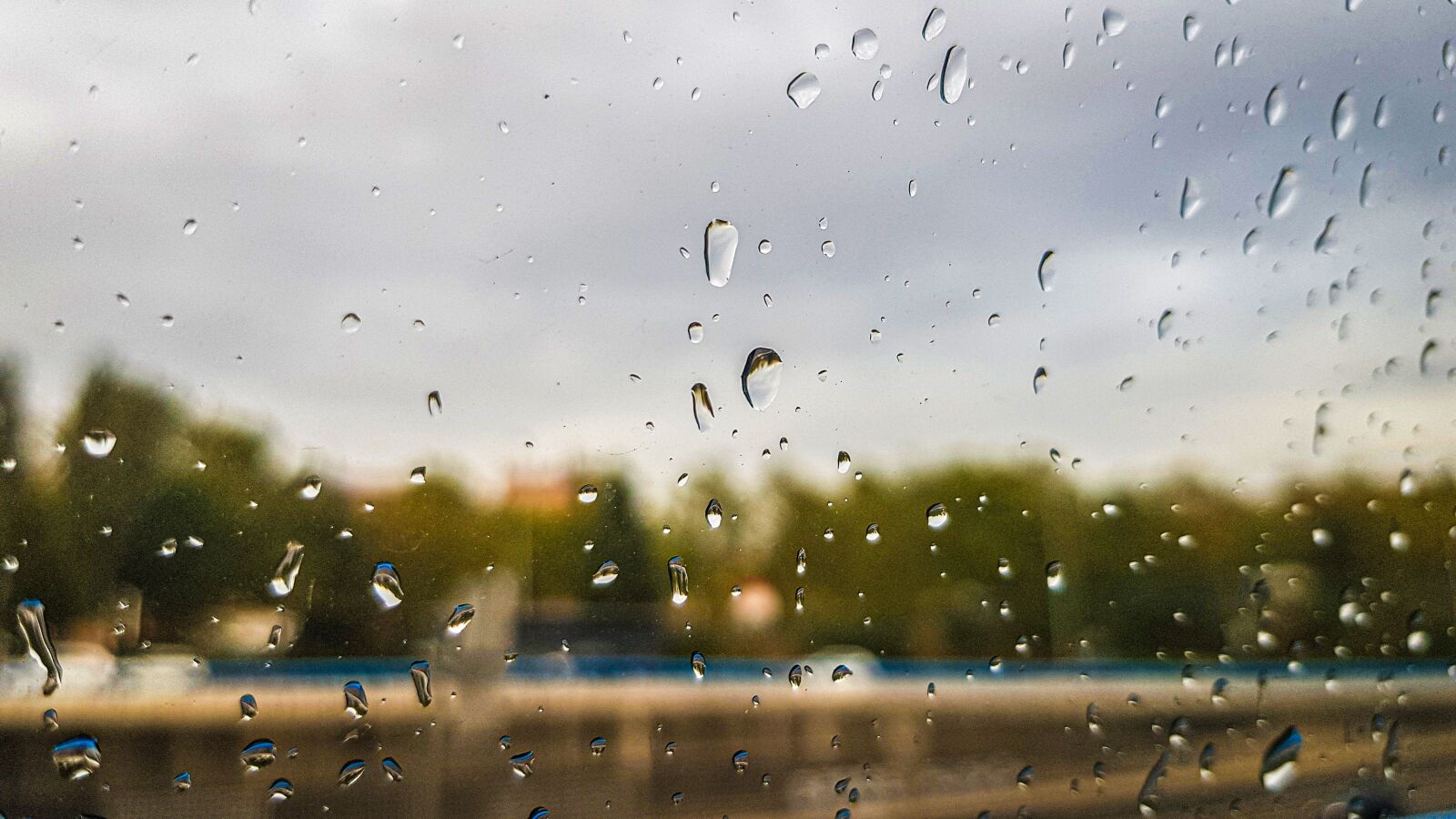 Samsung Galaxy S8 sample photo. Rain, glass, storm photography