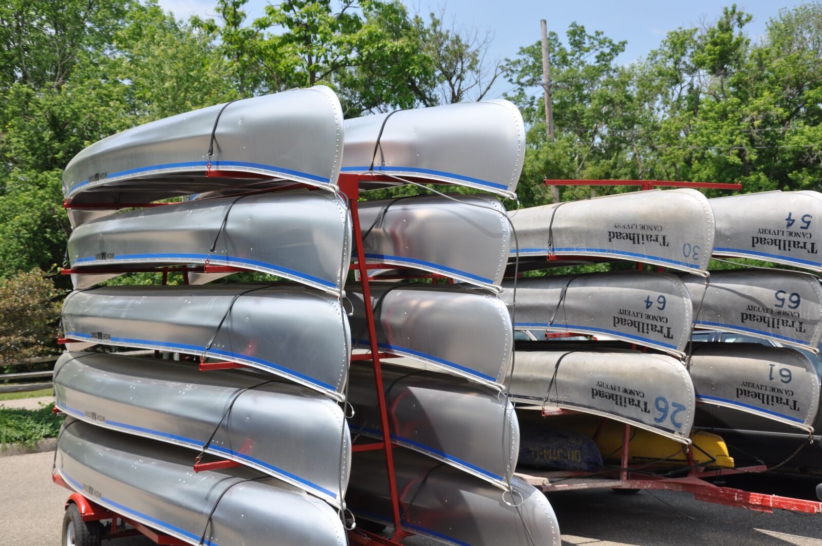 Nikon D90 sample photo. Canoes, boats, boating photography