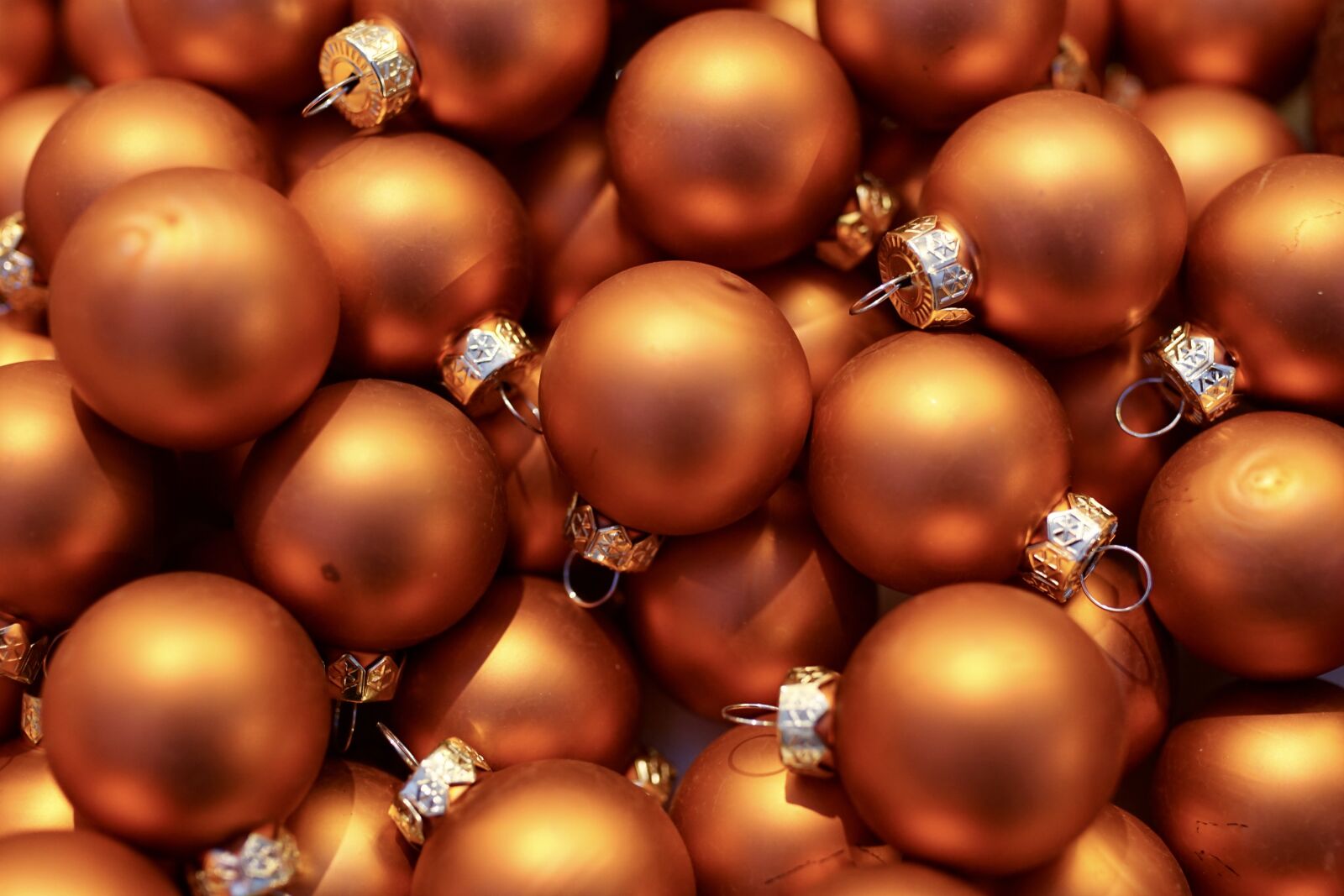 Sony ILCA-77M2 + 35mm F1.4 sample photo. Christmas balls, tree decorations photography