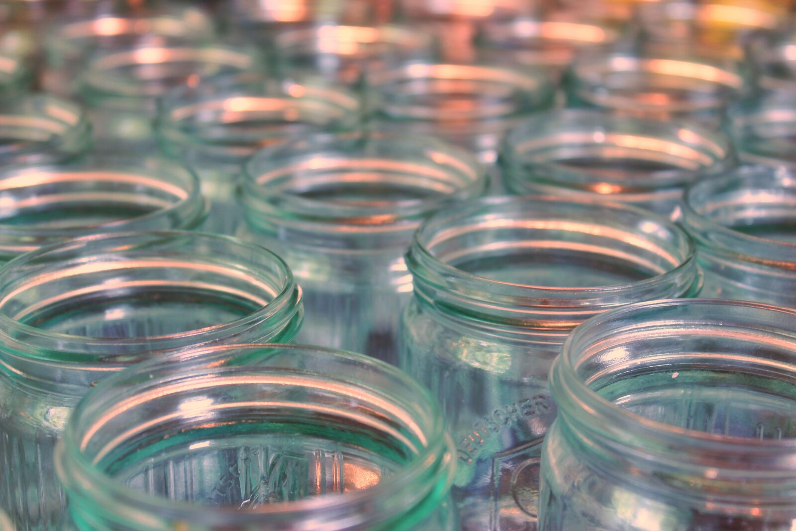 Canon EOS 1300D (EOS Rebel T6 / EOS Kiss X80) sample photo. Glass, make a, boil photography