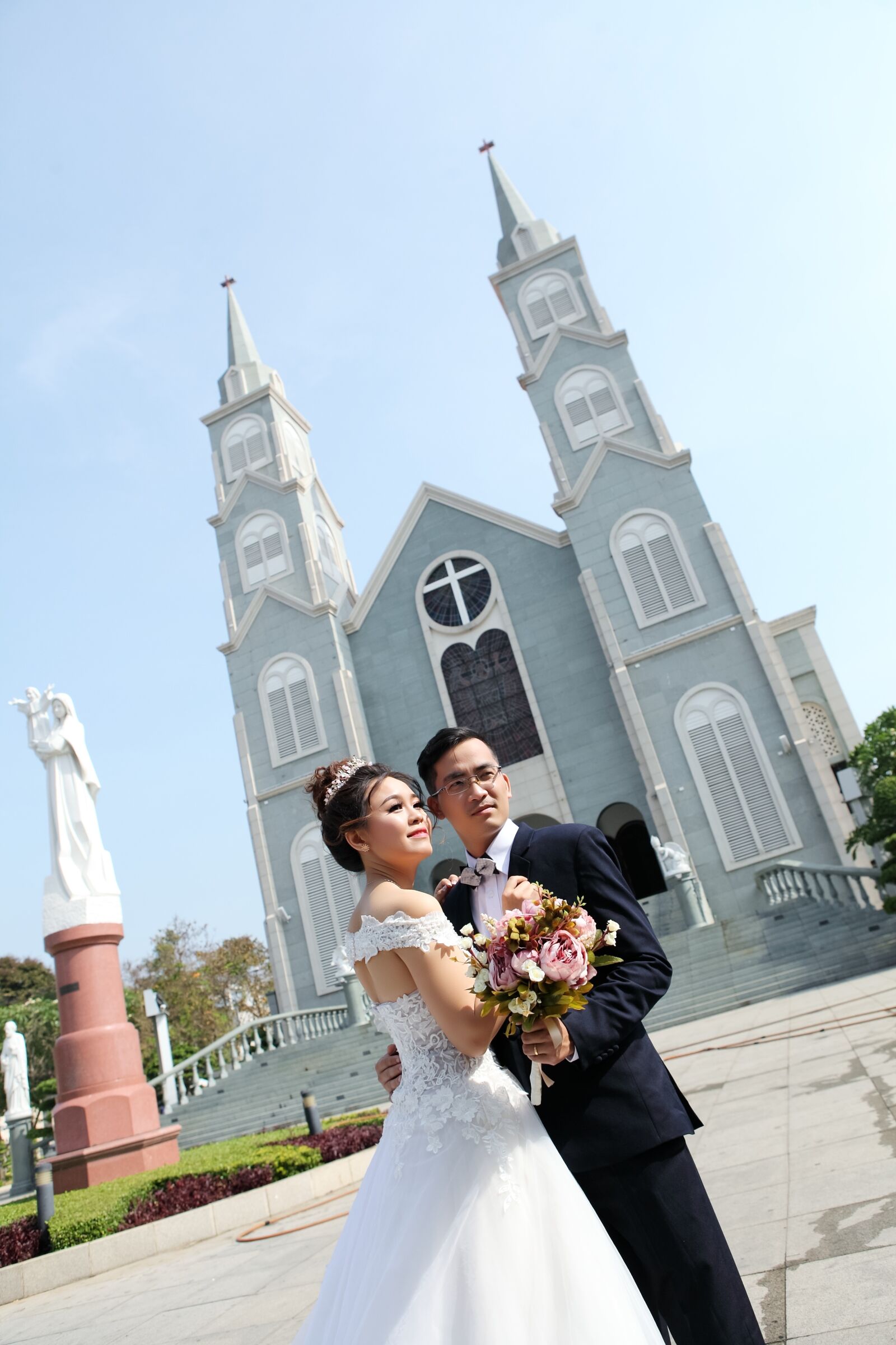 Canon EOS 5D Mark II sample photo. Weddings, wedding photo, bride photography
